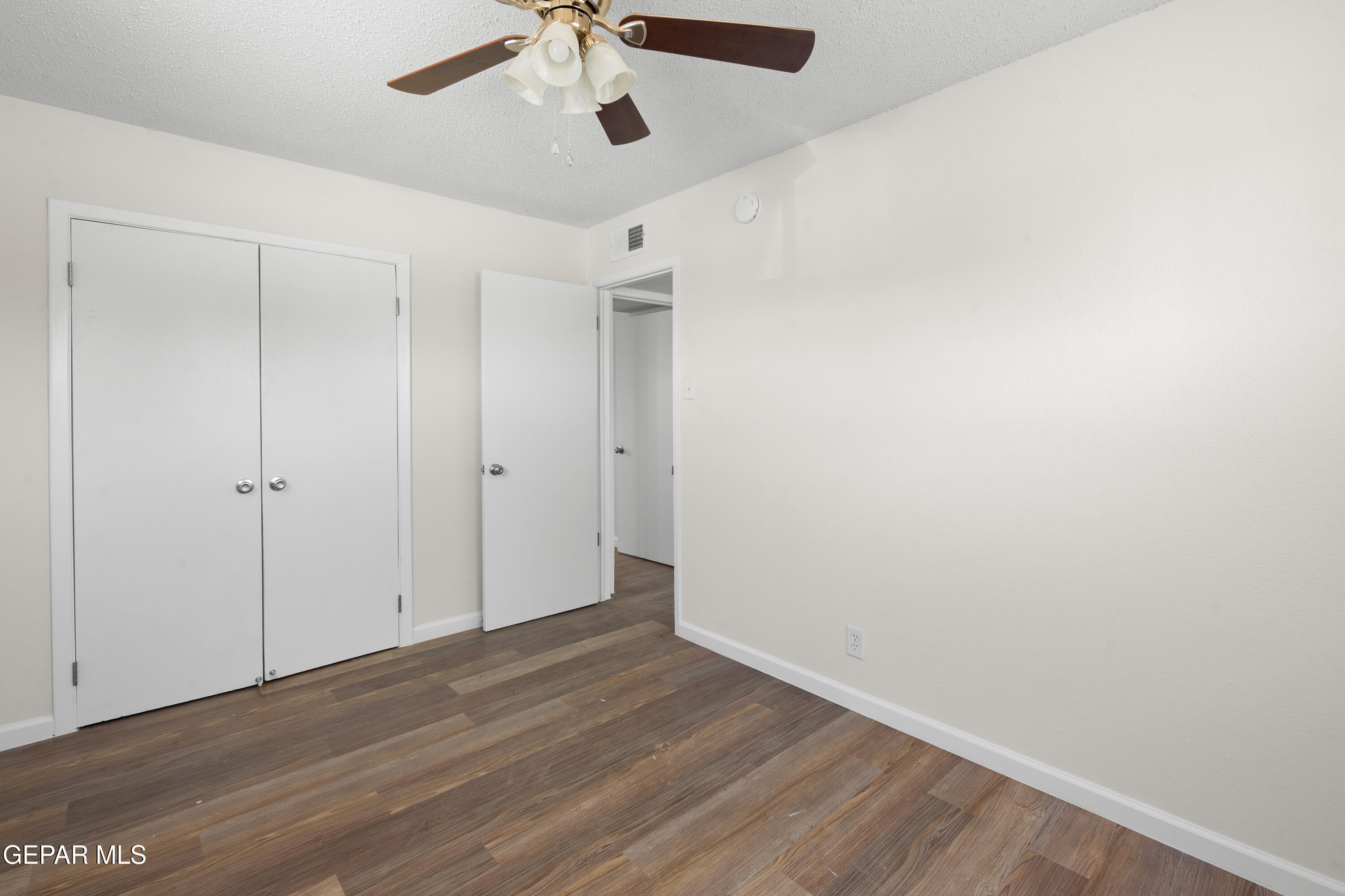 10329 Wilshire Drive Property Photo 14