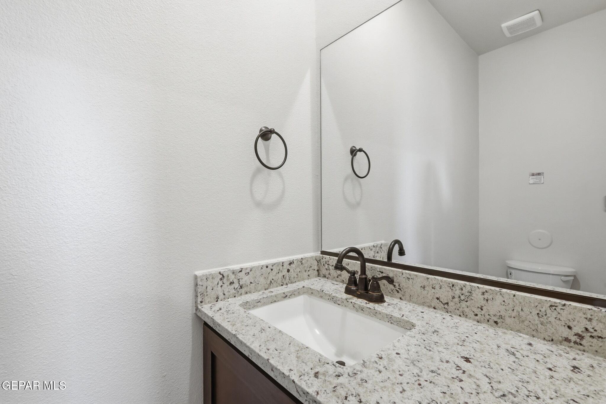 15136 Expectation Avenue Property Photo 4