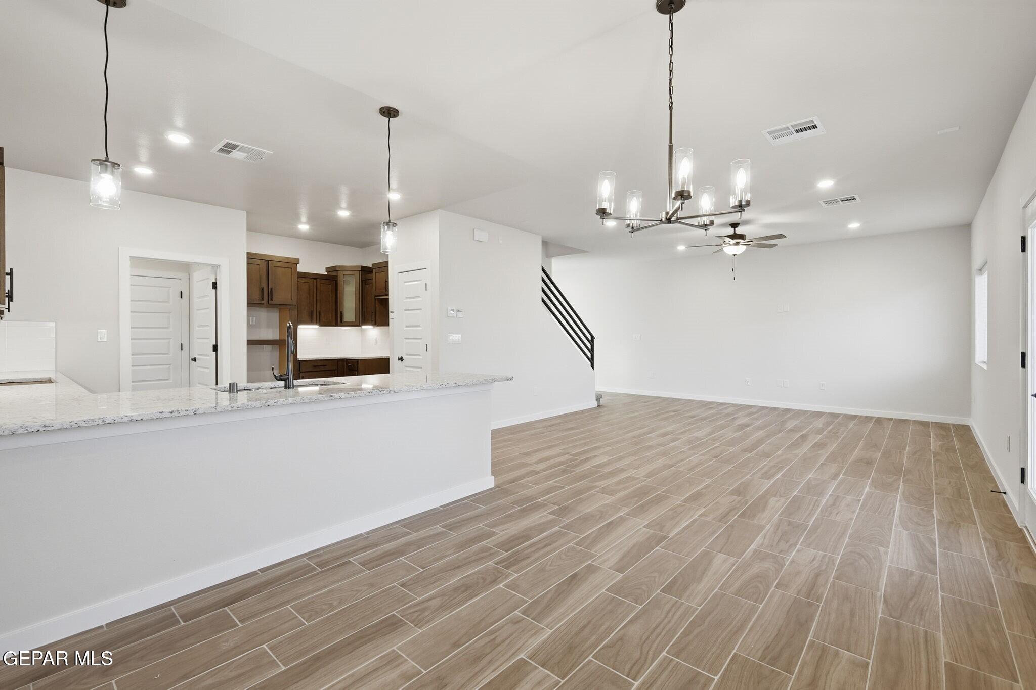 15136 Expectation Avenue Property Photo 14