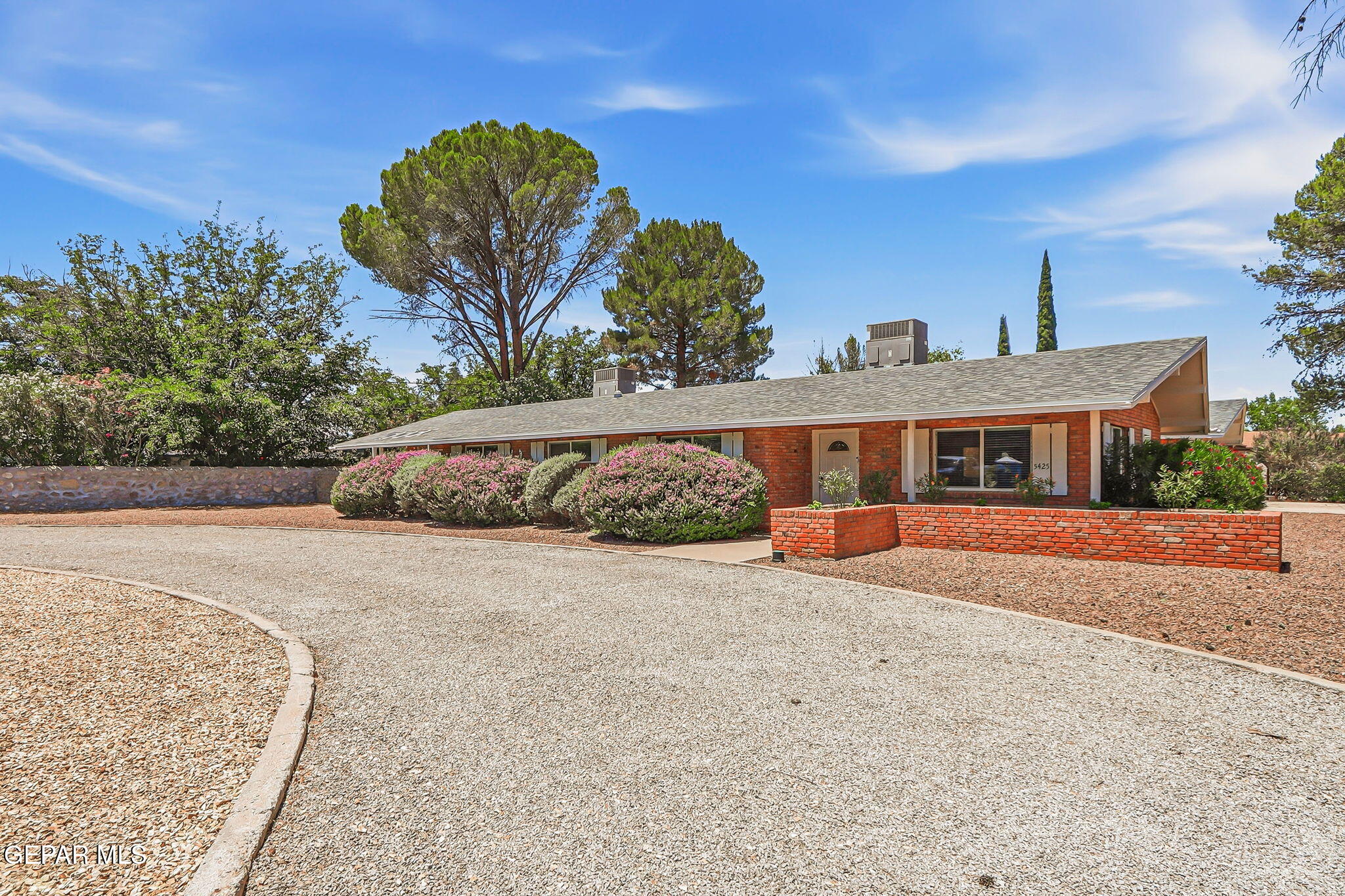 5425 ROCKWOOD Road