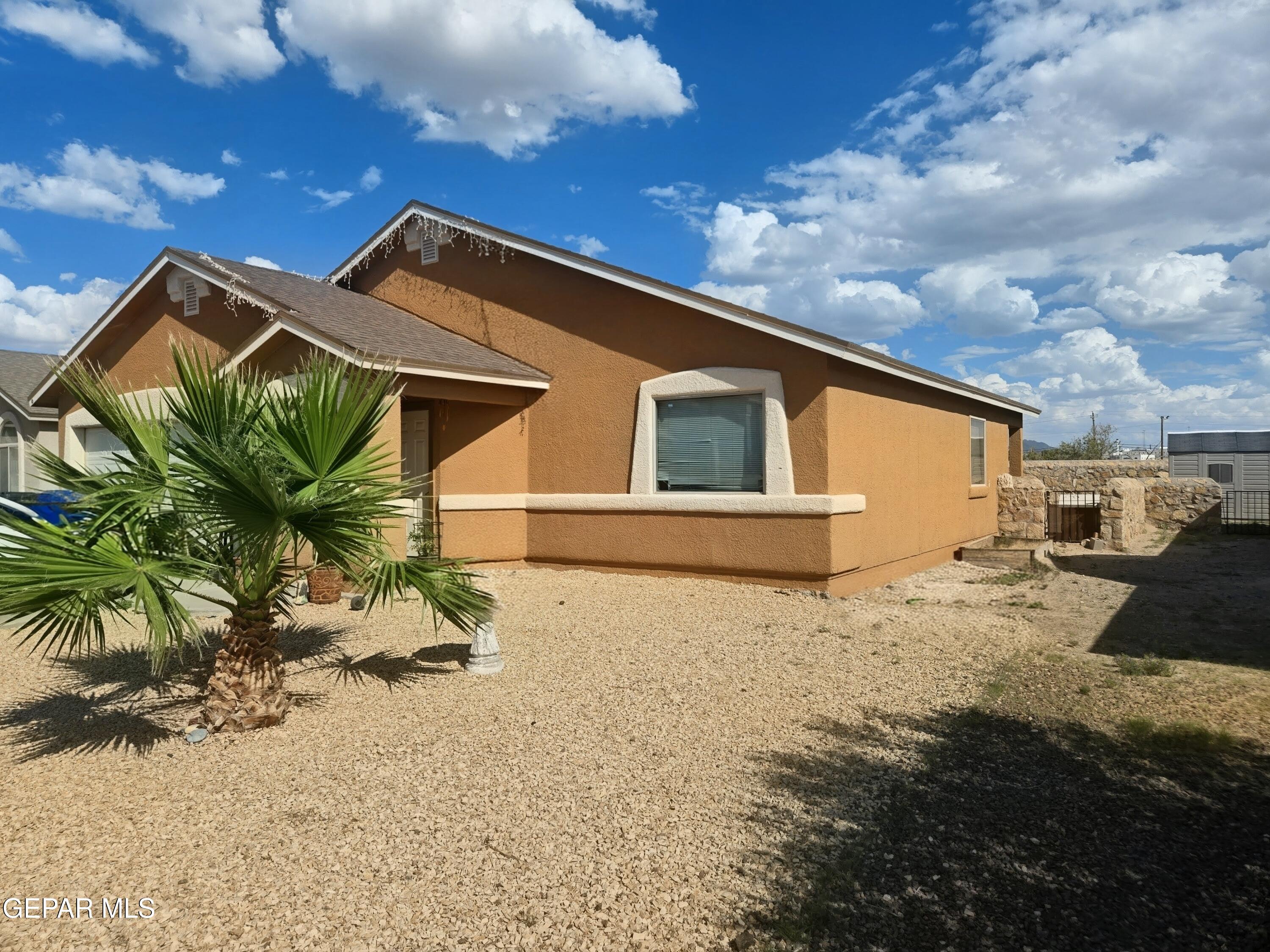 949 Danny Sanchez Place Property Photo 2