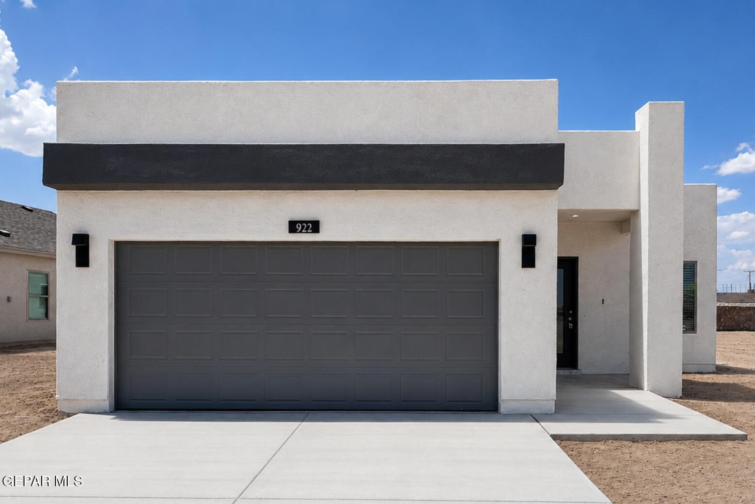 922 Andrew Arroyos Drive Property Photo 1