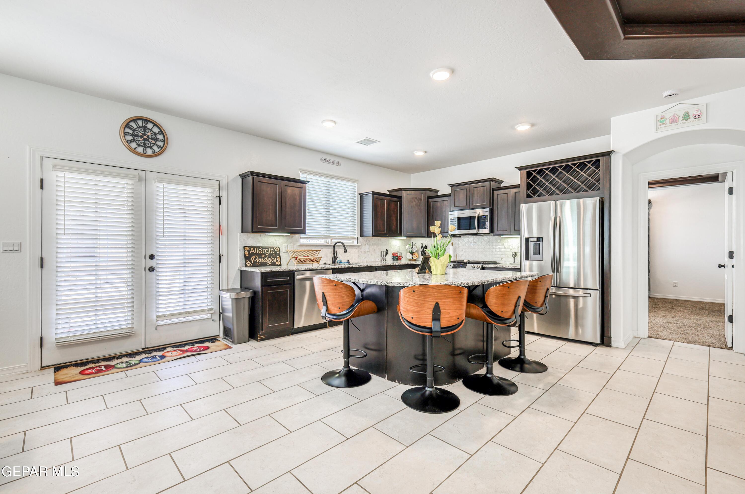 1811 Ritzy Lou Place Property Photo 31