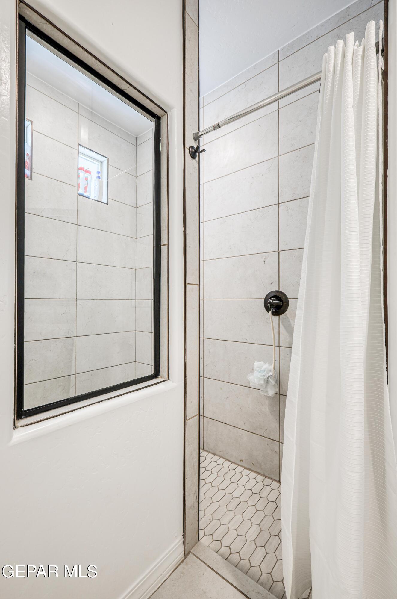 1811 Ritzy Lou Place Property Photo 47