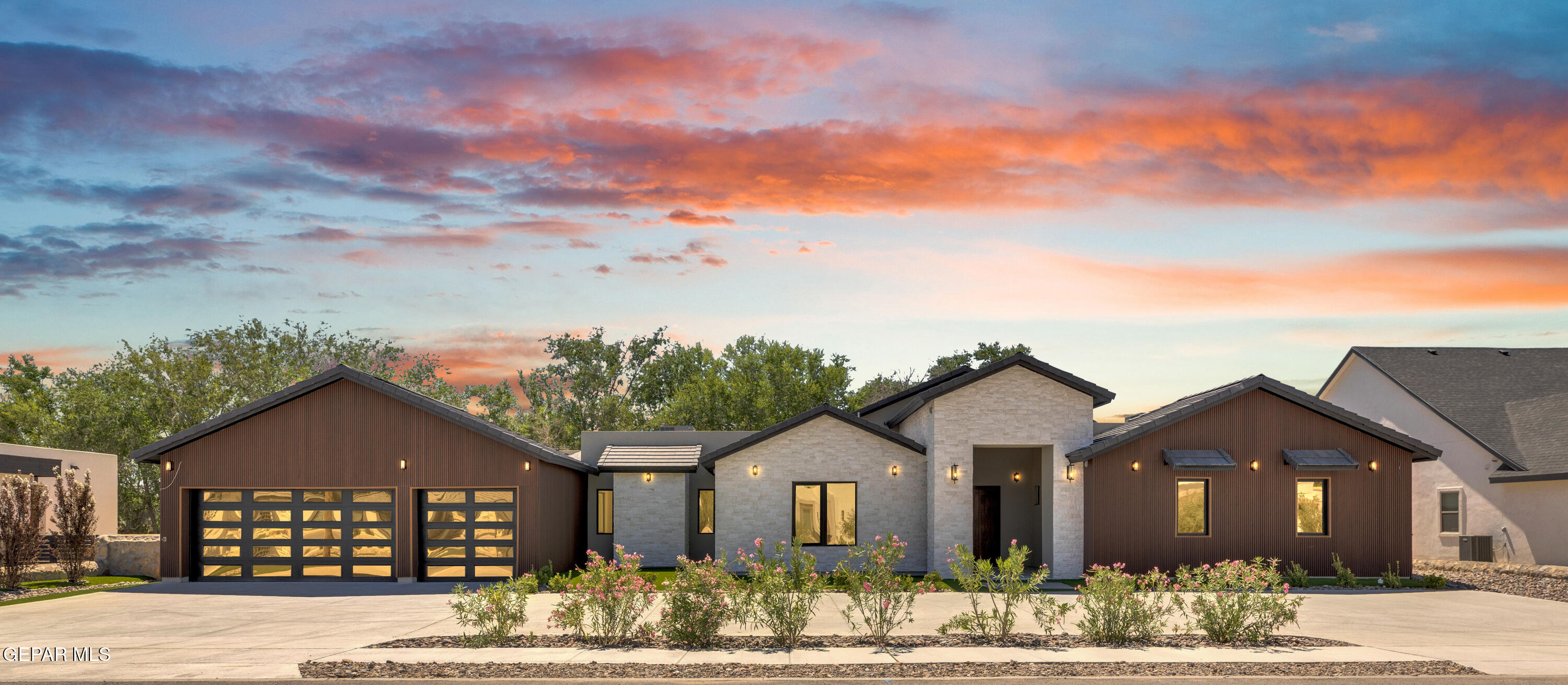 6407 Cadence River Drive Property Photo 1