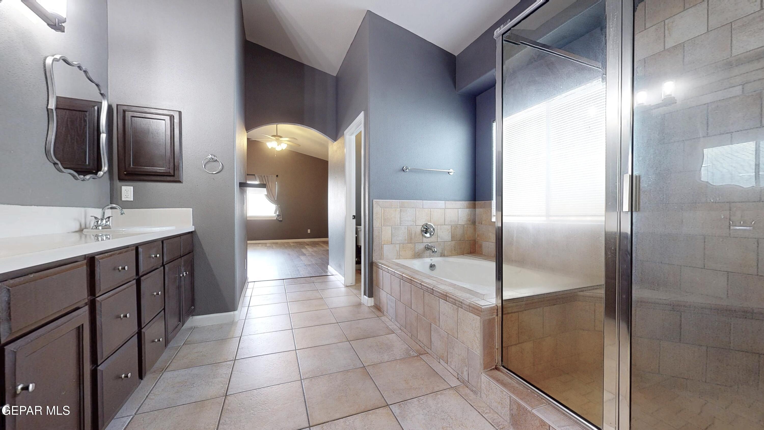820 La Florida Drive Property Photo 18