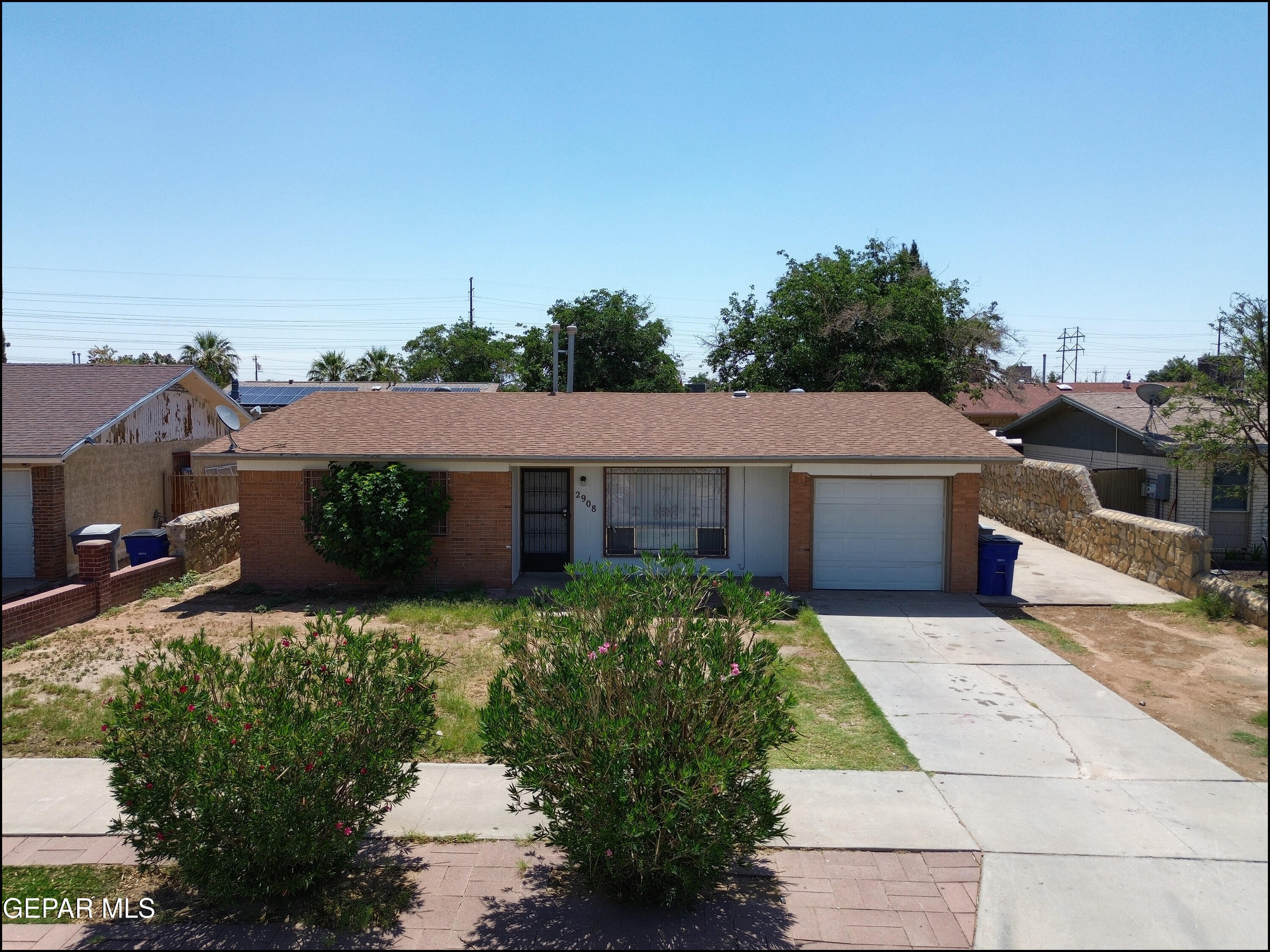 2908 Sea Breeze Drive Property Photo 1