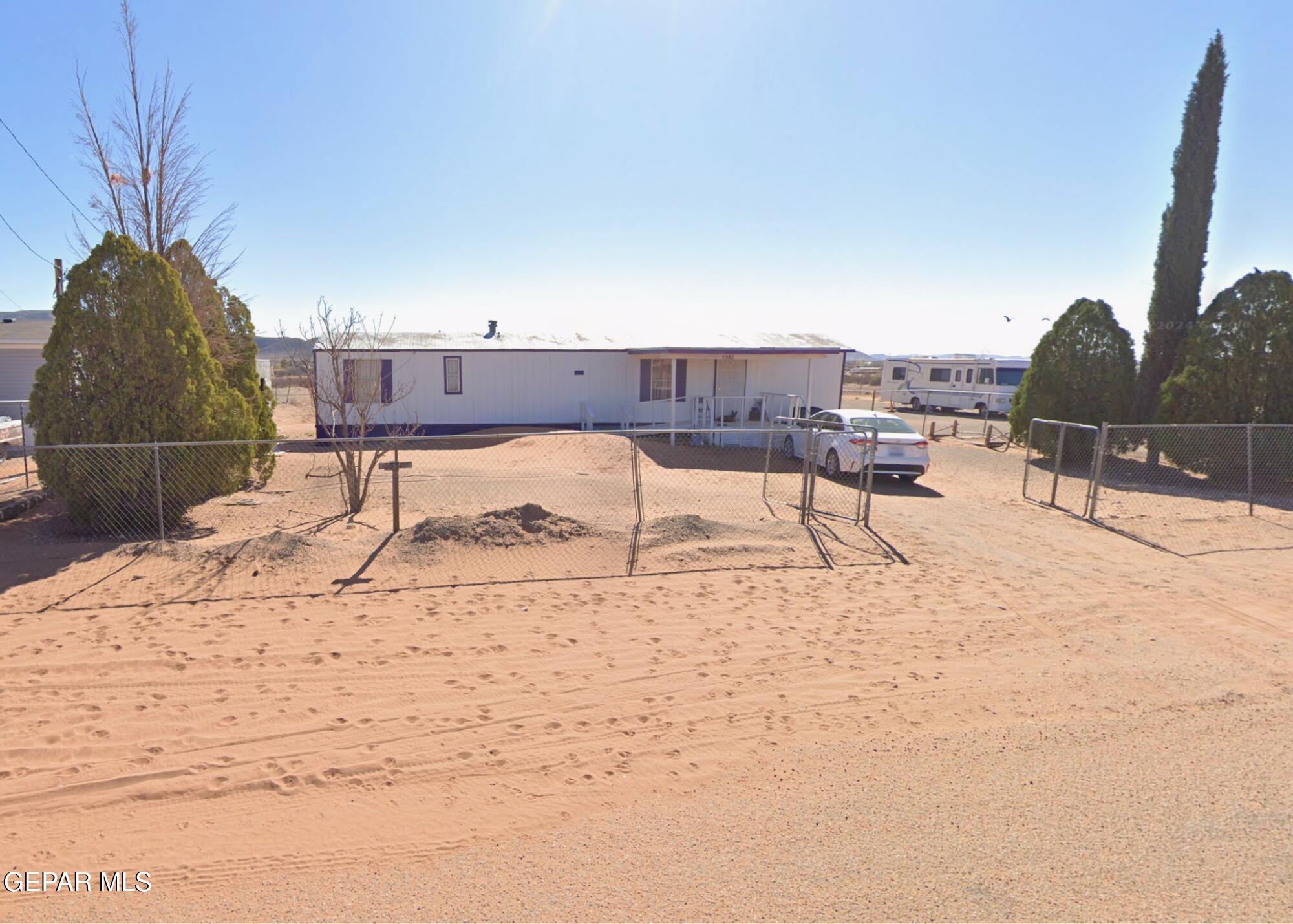 5582 Ch Hunton Street Property Photo 6