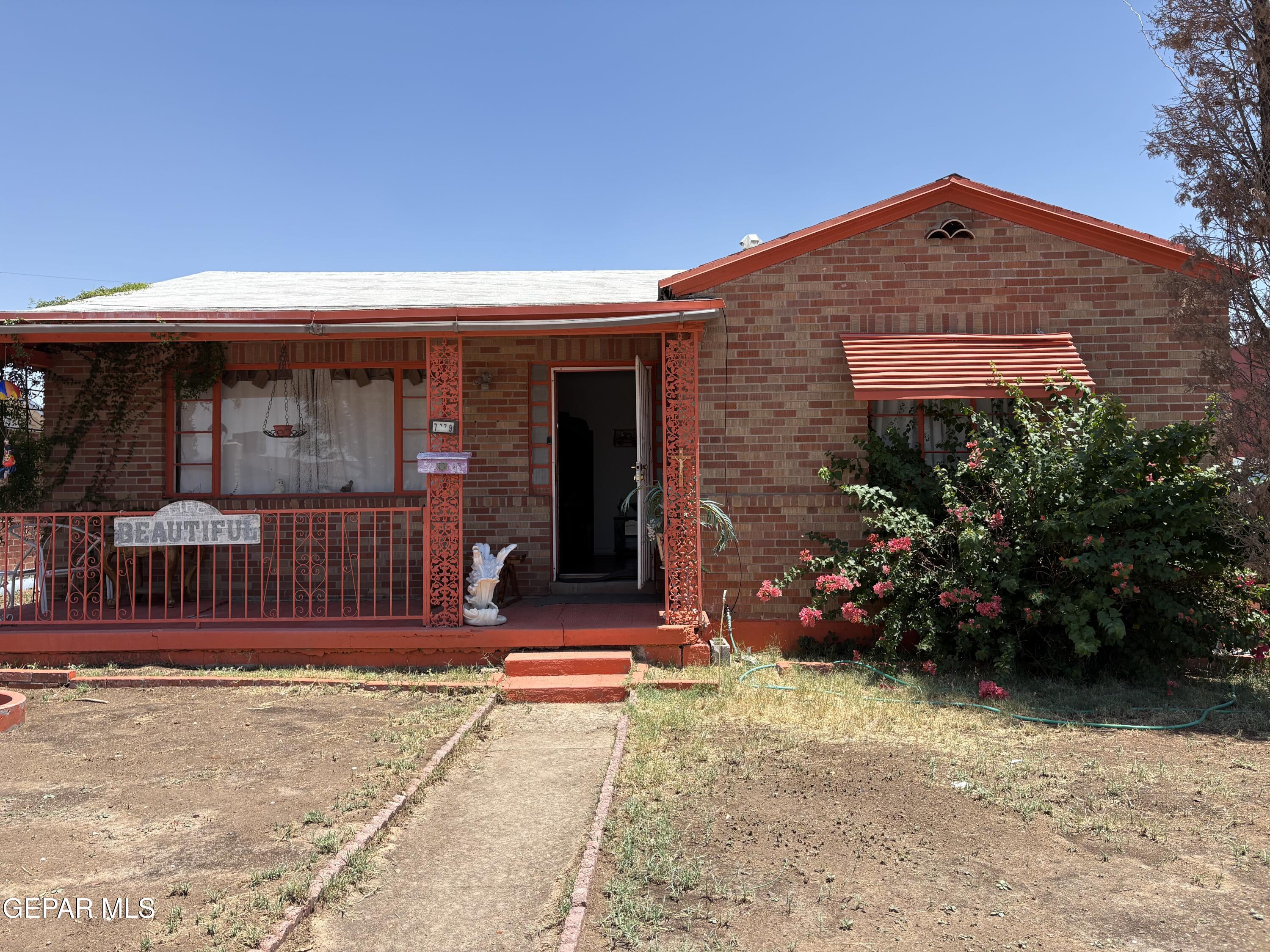 7079 Canary Property Photo 1