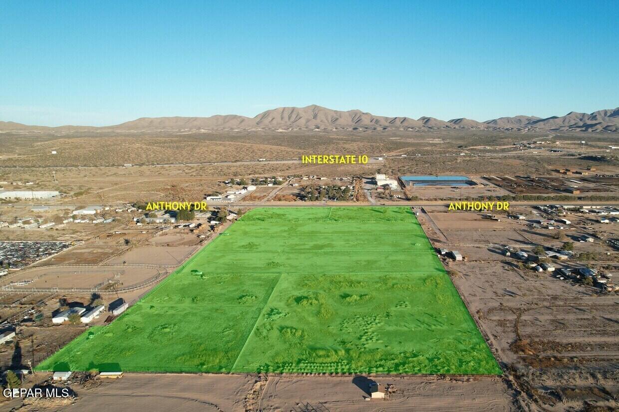 2021 Anthony Drive Property Photo 1