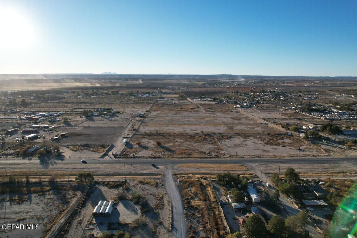 2021 Anthony Drive Property Photo 6