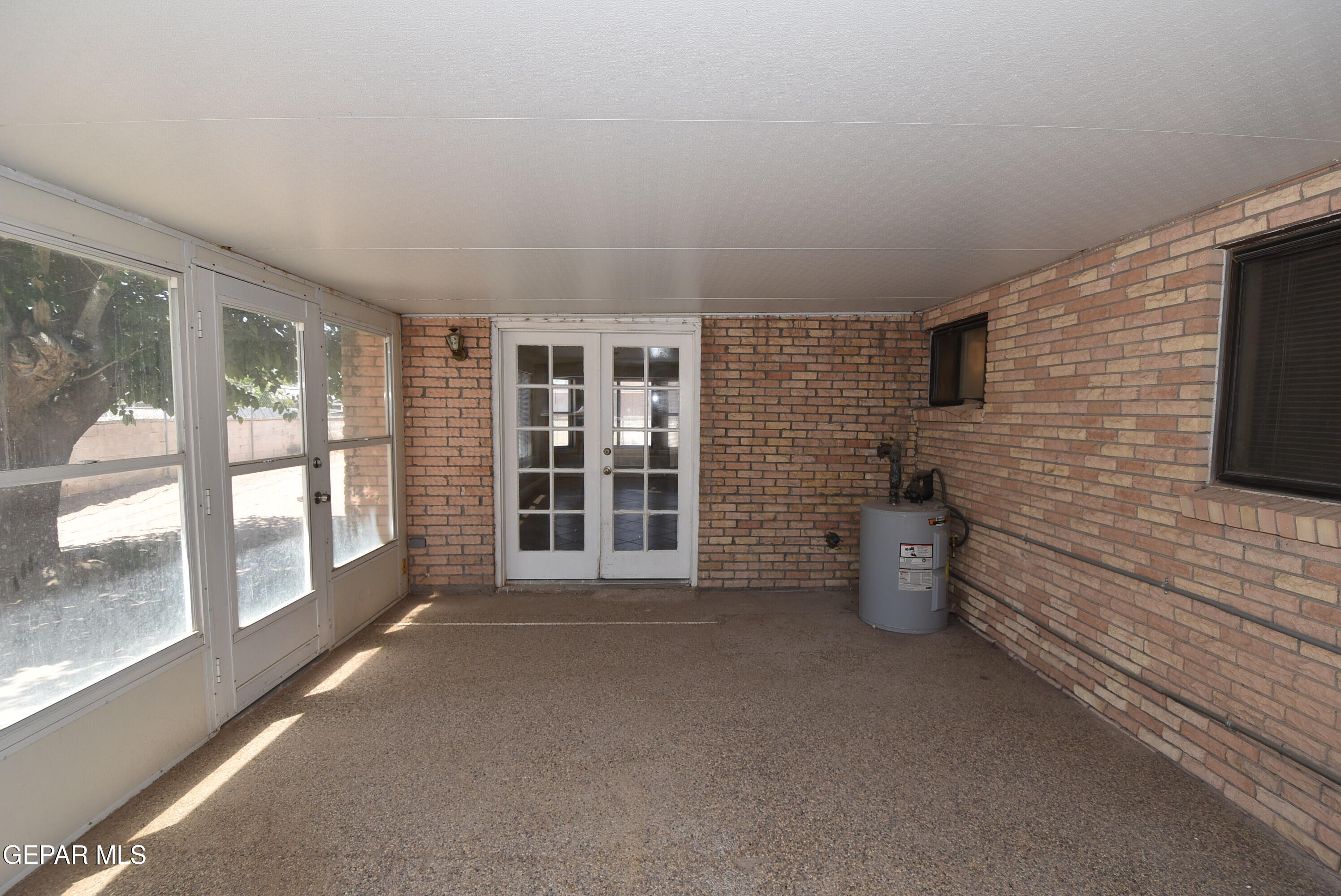807 Poplar Street Property Photo 15