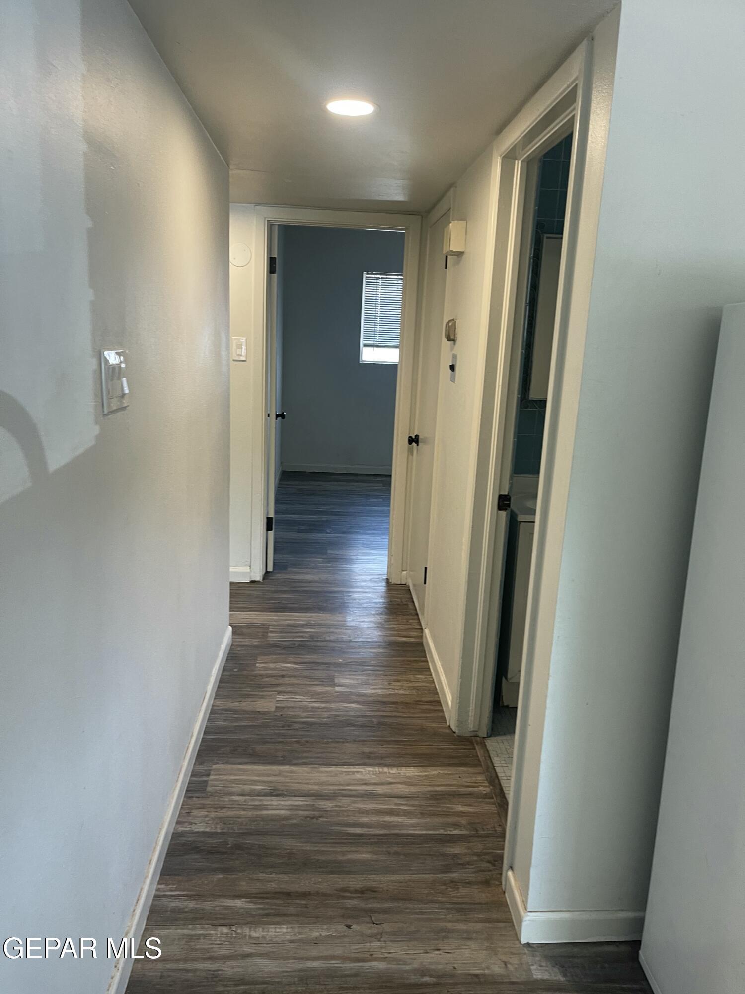 947632 Property Photo 3