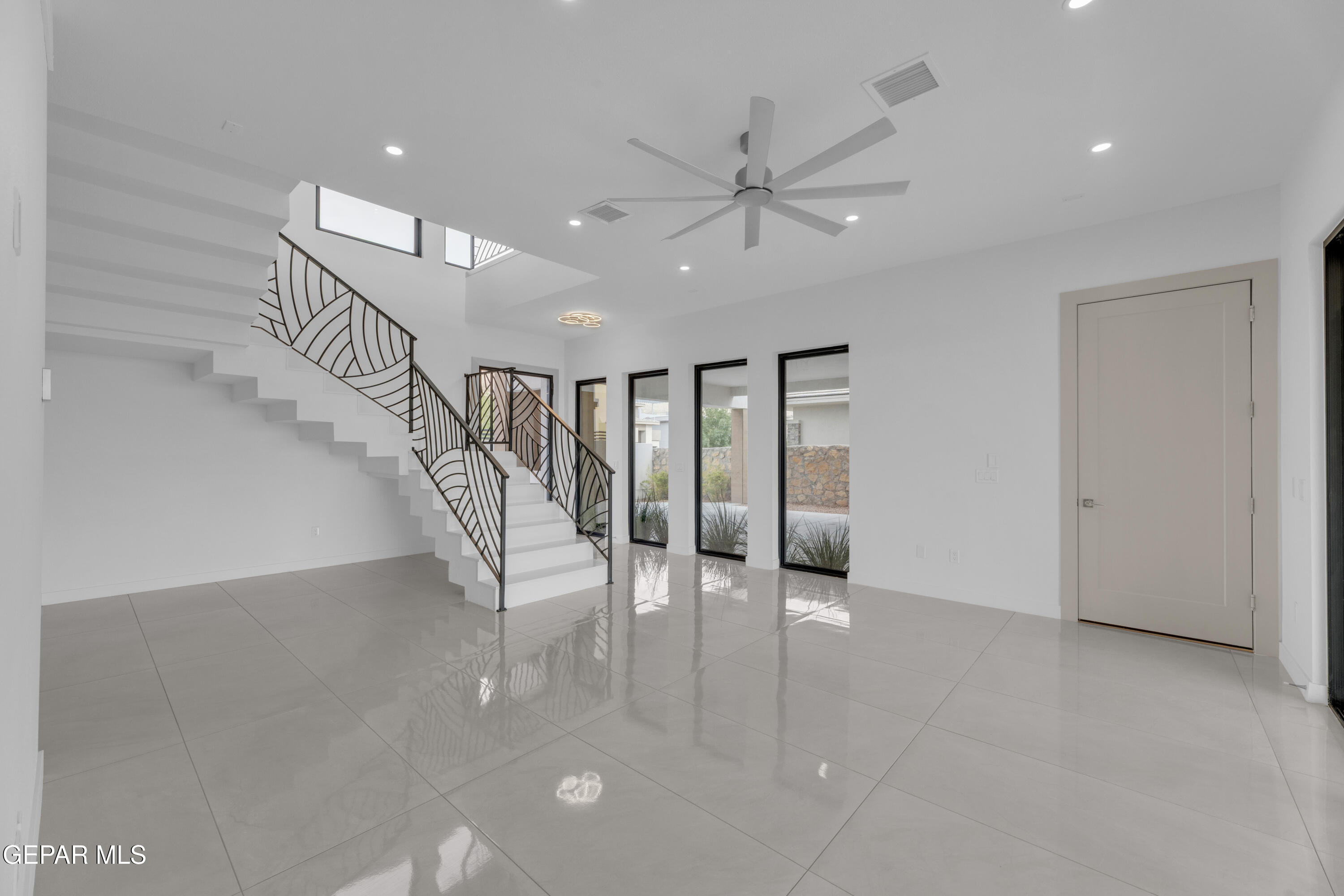 1281 Desert Night Street Property Photo 6