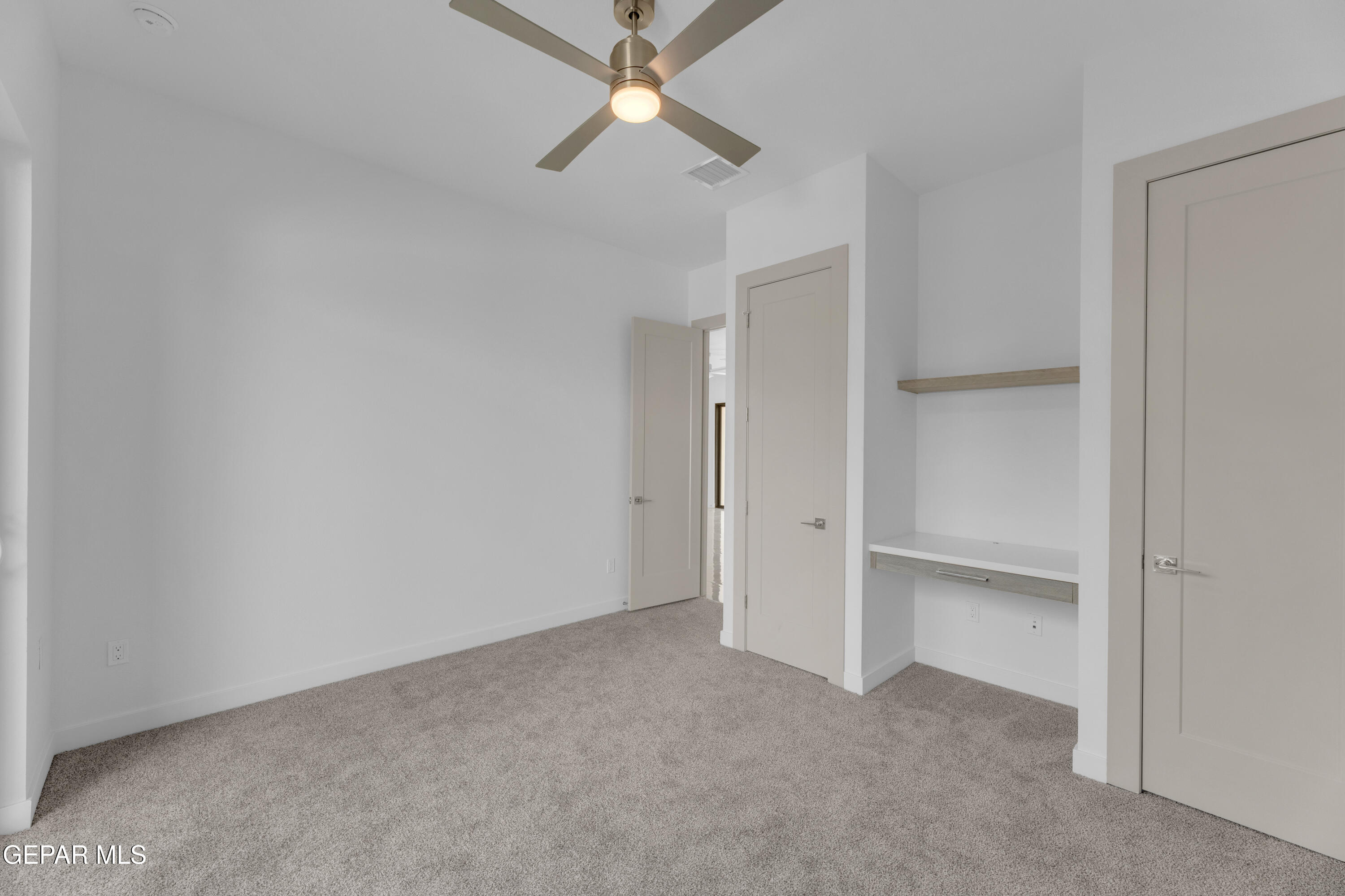 1281 Desert Night Street Property Photo 10