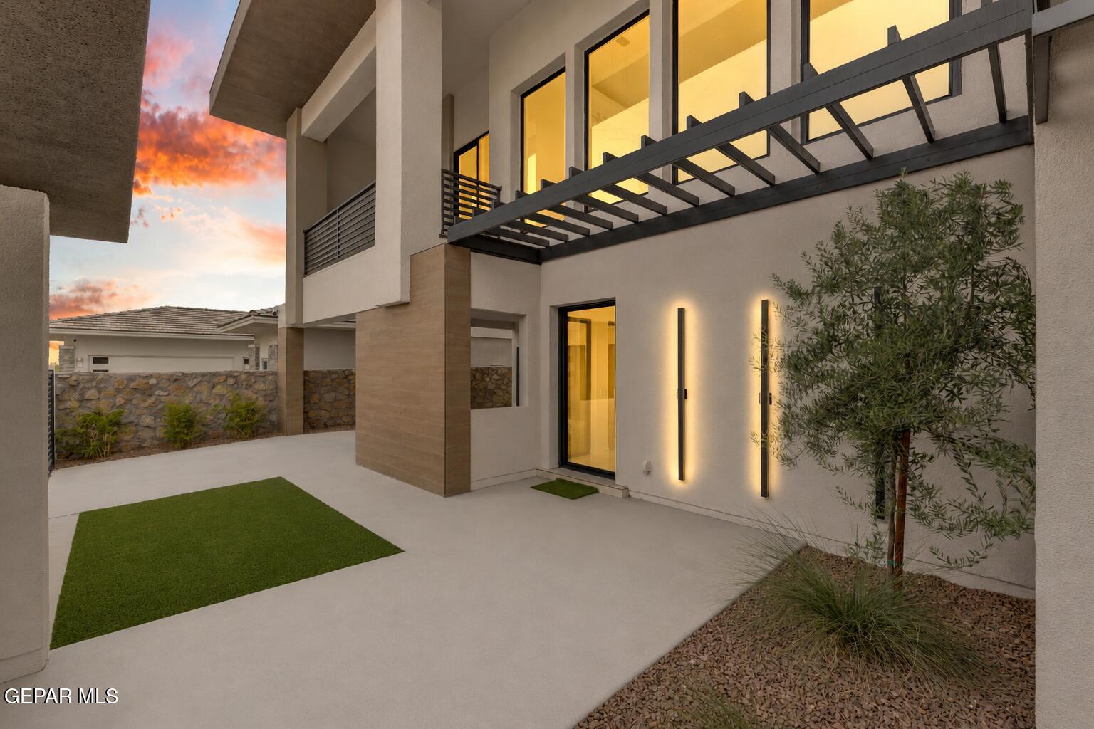 1281 Desert Night Street Property Photo 74