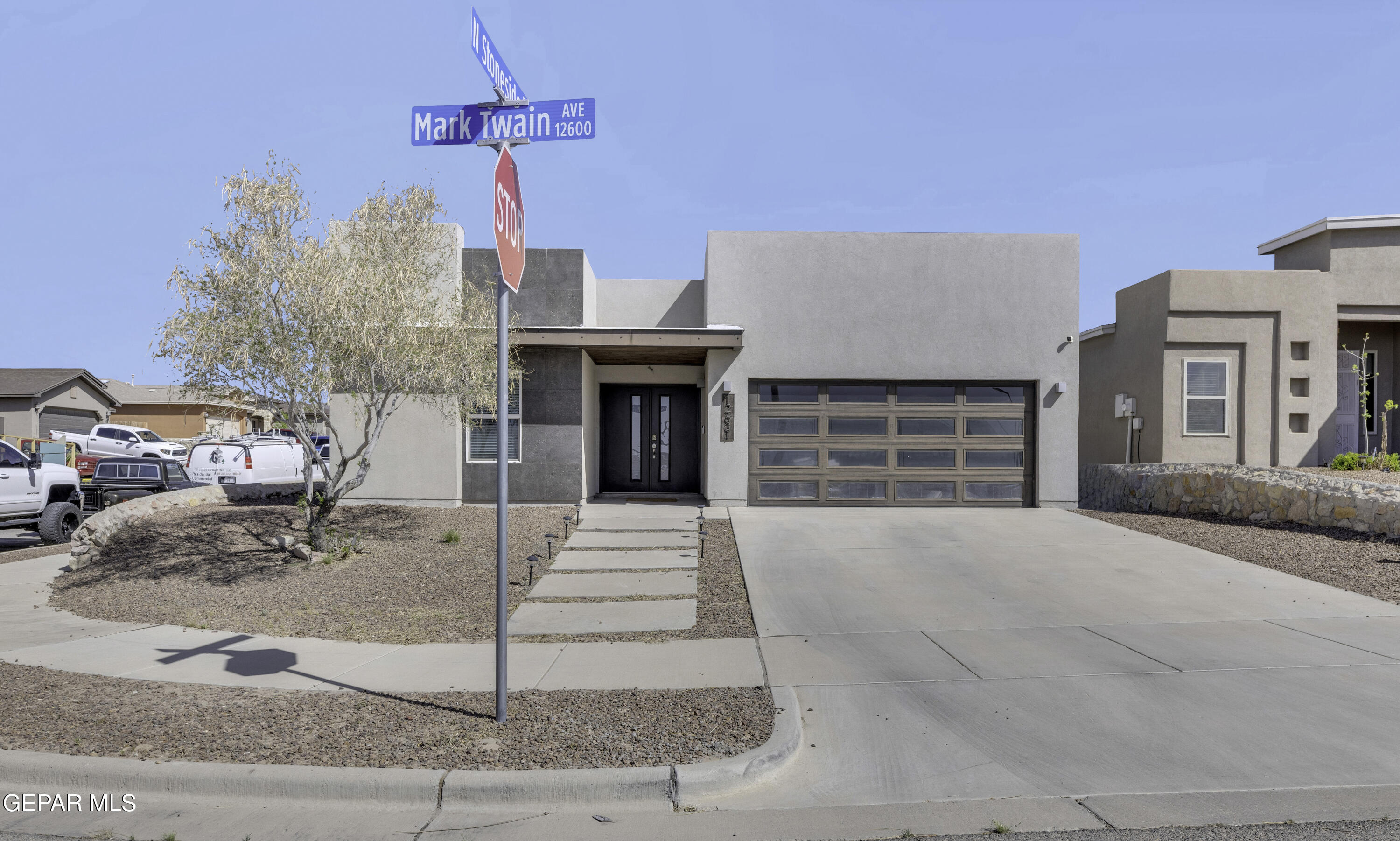 12631 Mark Twain Avenue Property Photo 3
