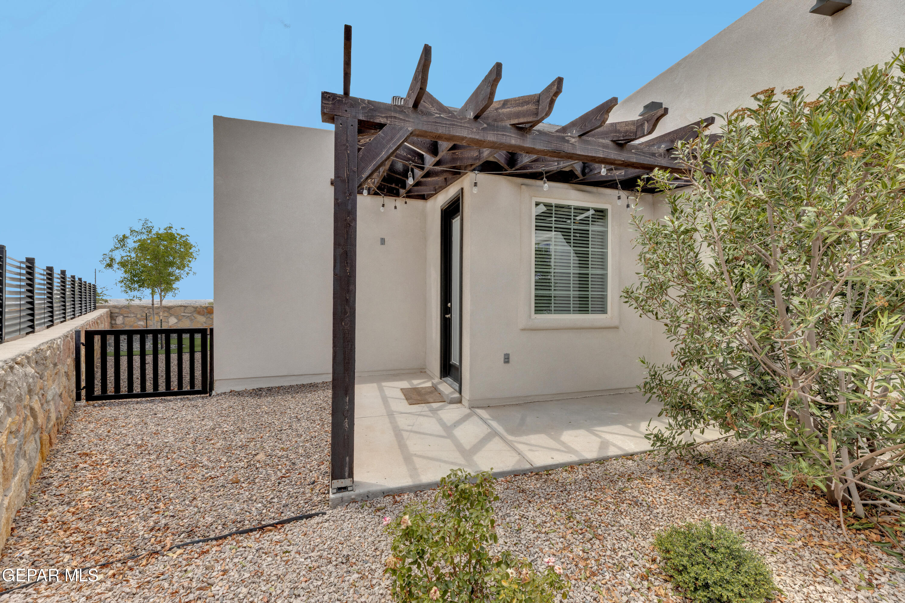 205 Ulshaw Street Property Photo 40