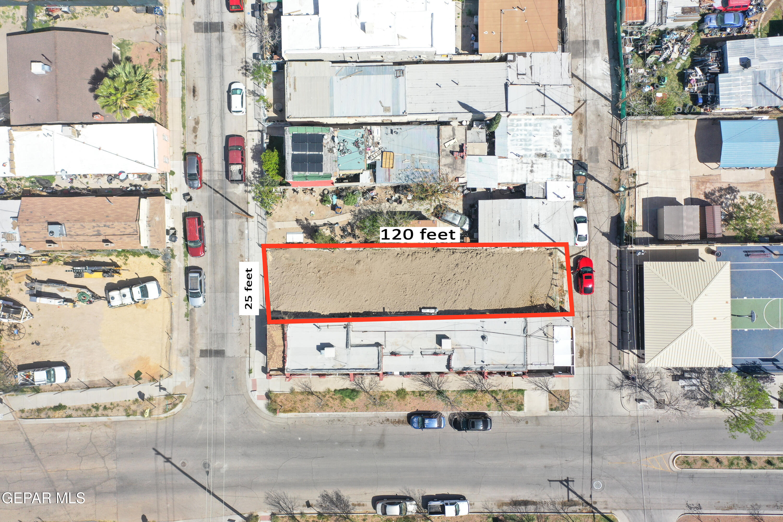 3002 E San Antonio Avenue Property Photo 3