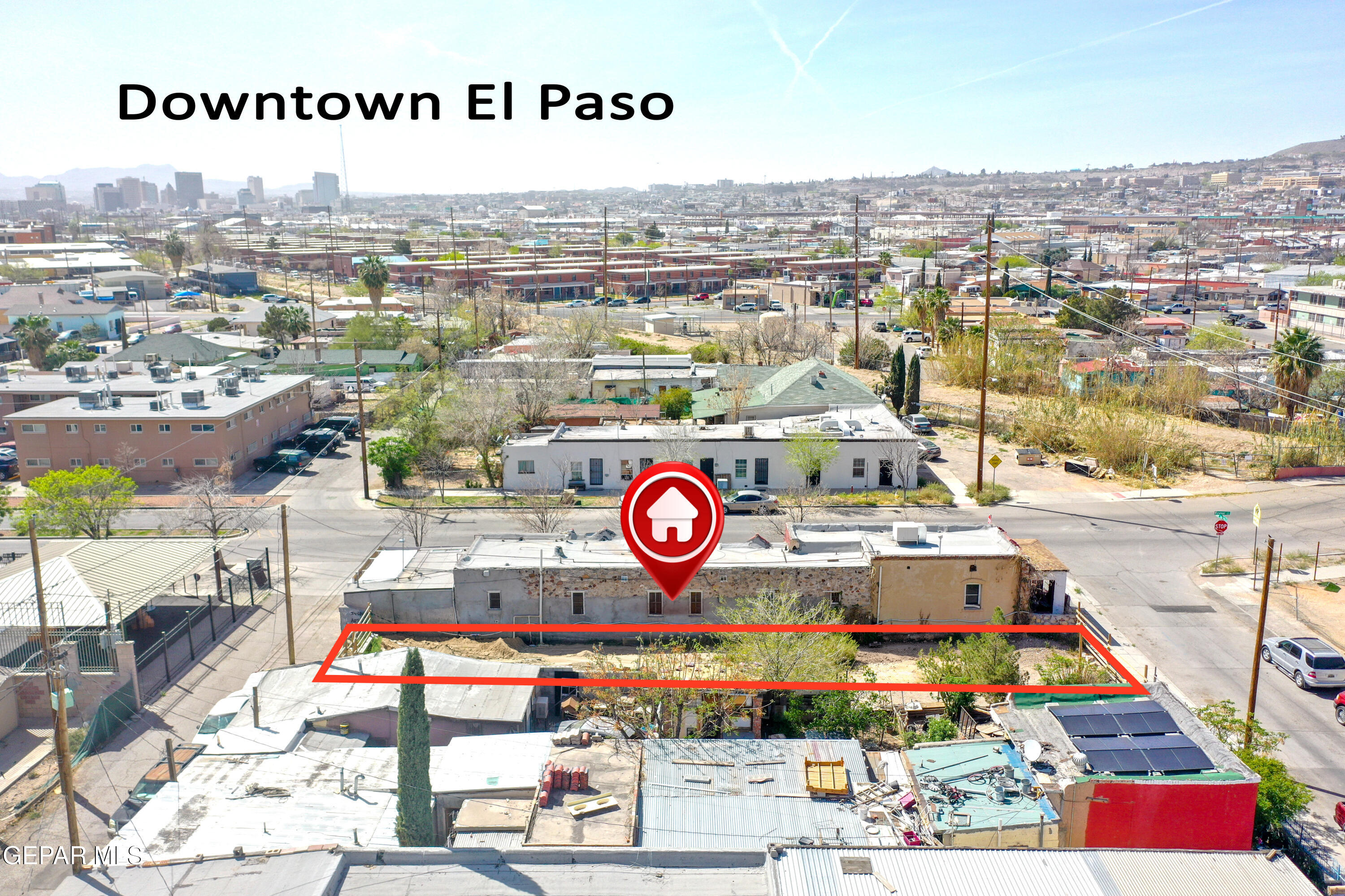 3002 E San Antonio Avenue Property Photo 4