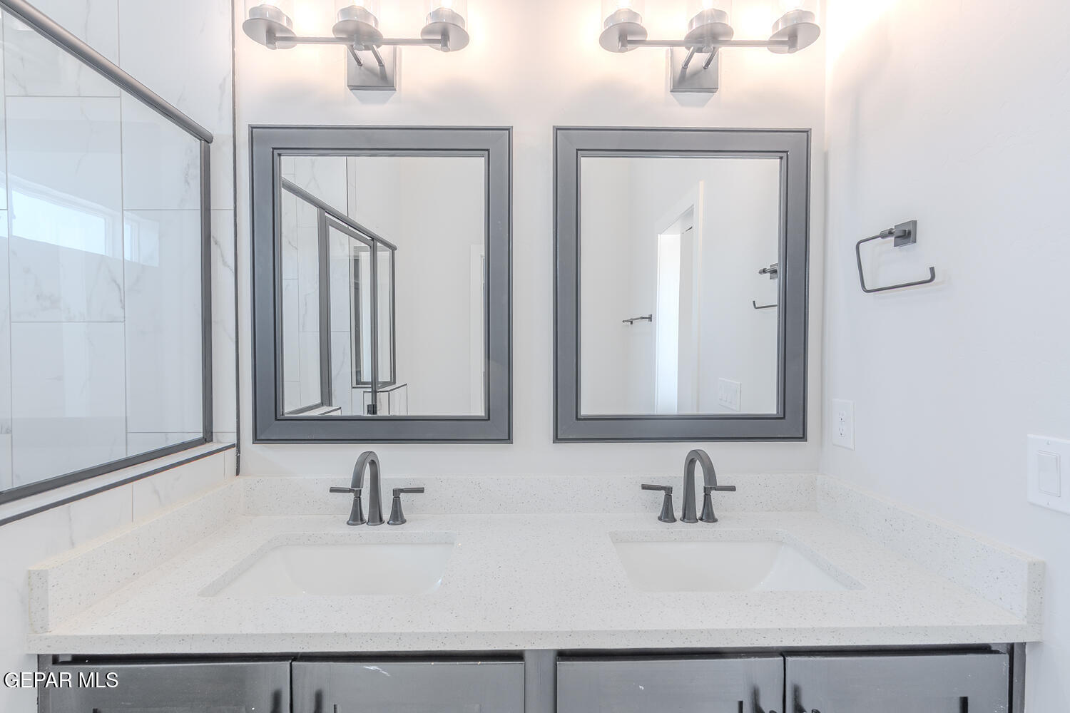 15304 Imagine Drive Property Photo 27