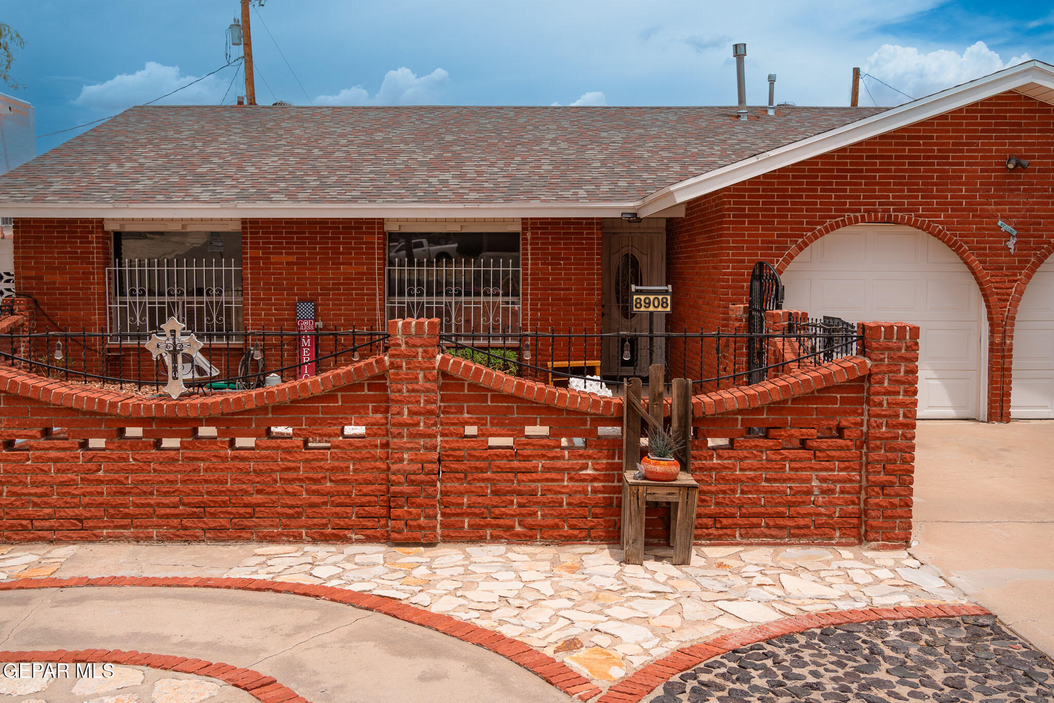 8908 ECHO Street