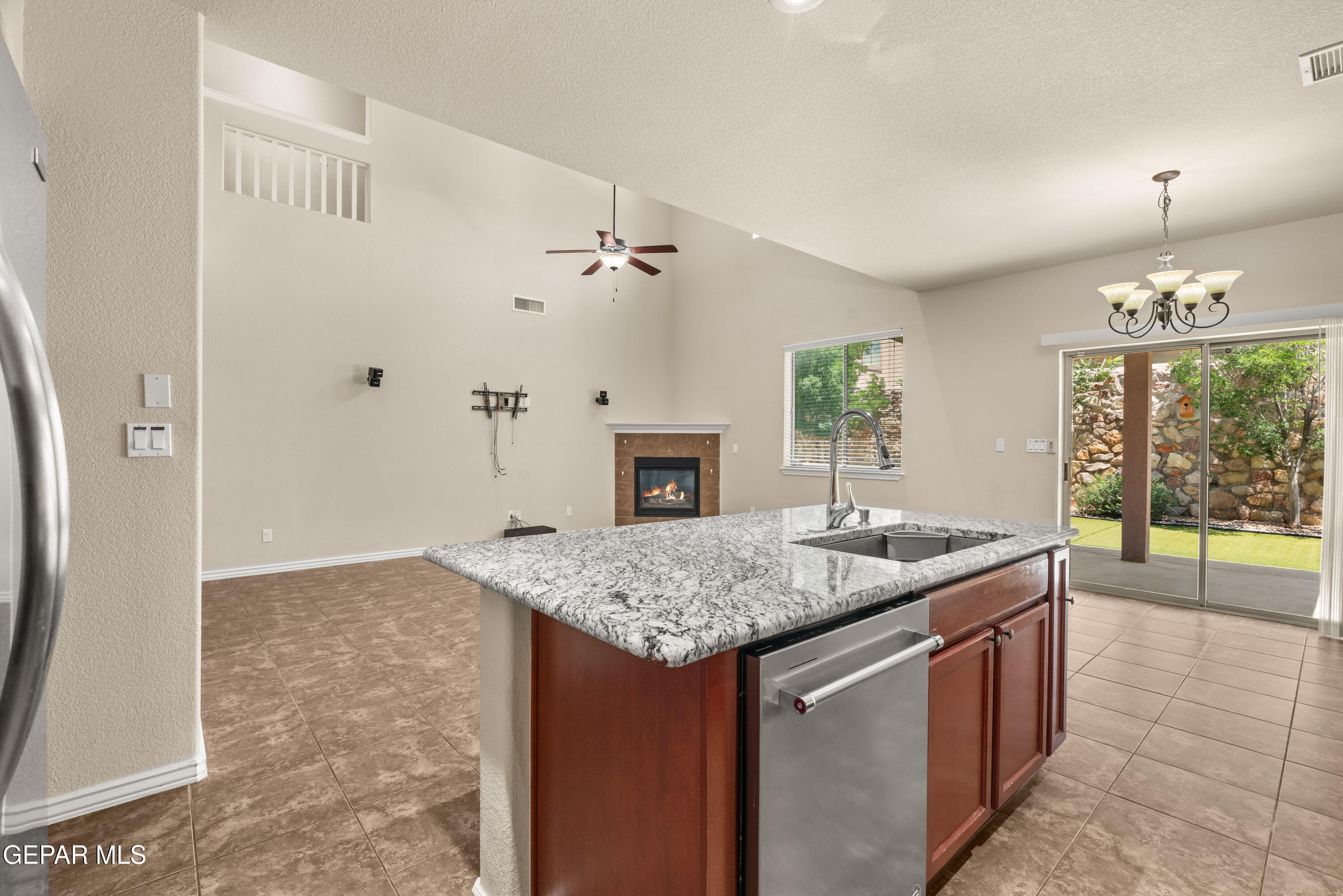 7389 Black Sage Drive Property Photo 6