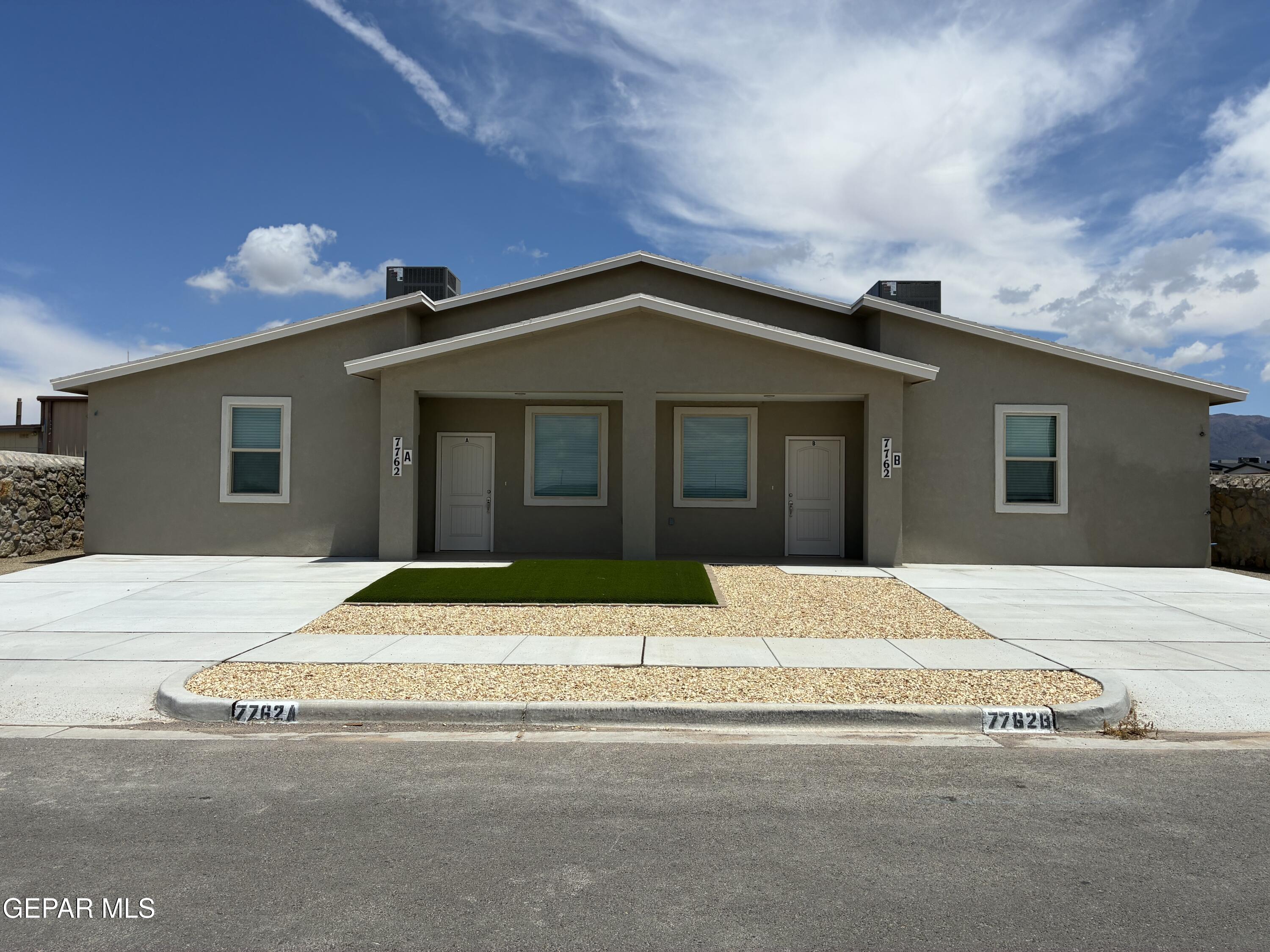 7762 Kiely Road A & B Property Photo 1