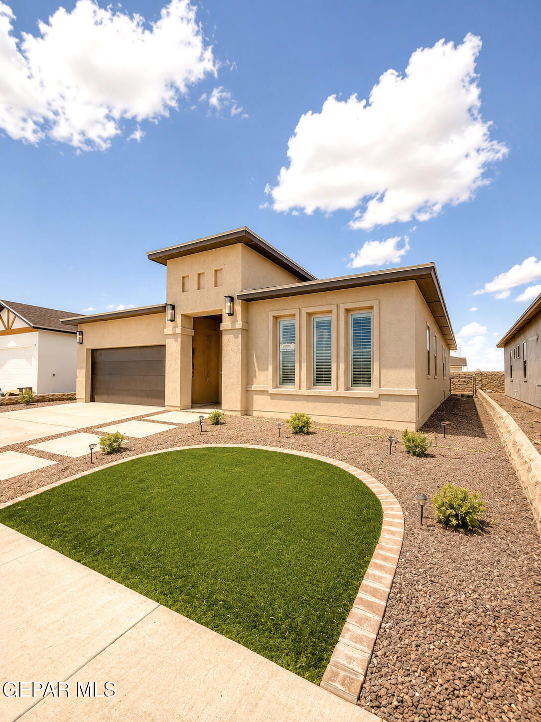 1807 Espy Gamboa Drive Property Photo 1