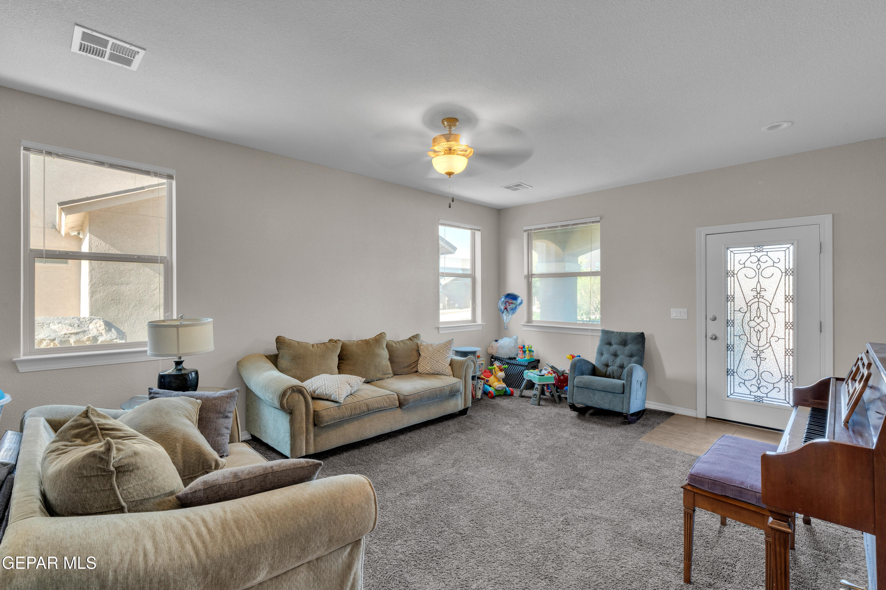 6552 Geyser Drive Property Photo 12