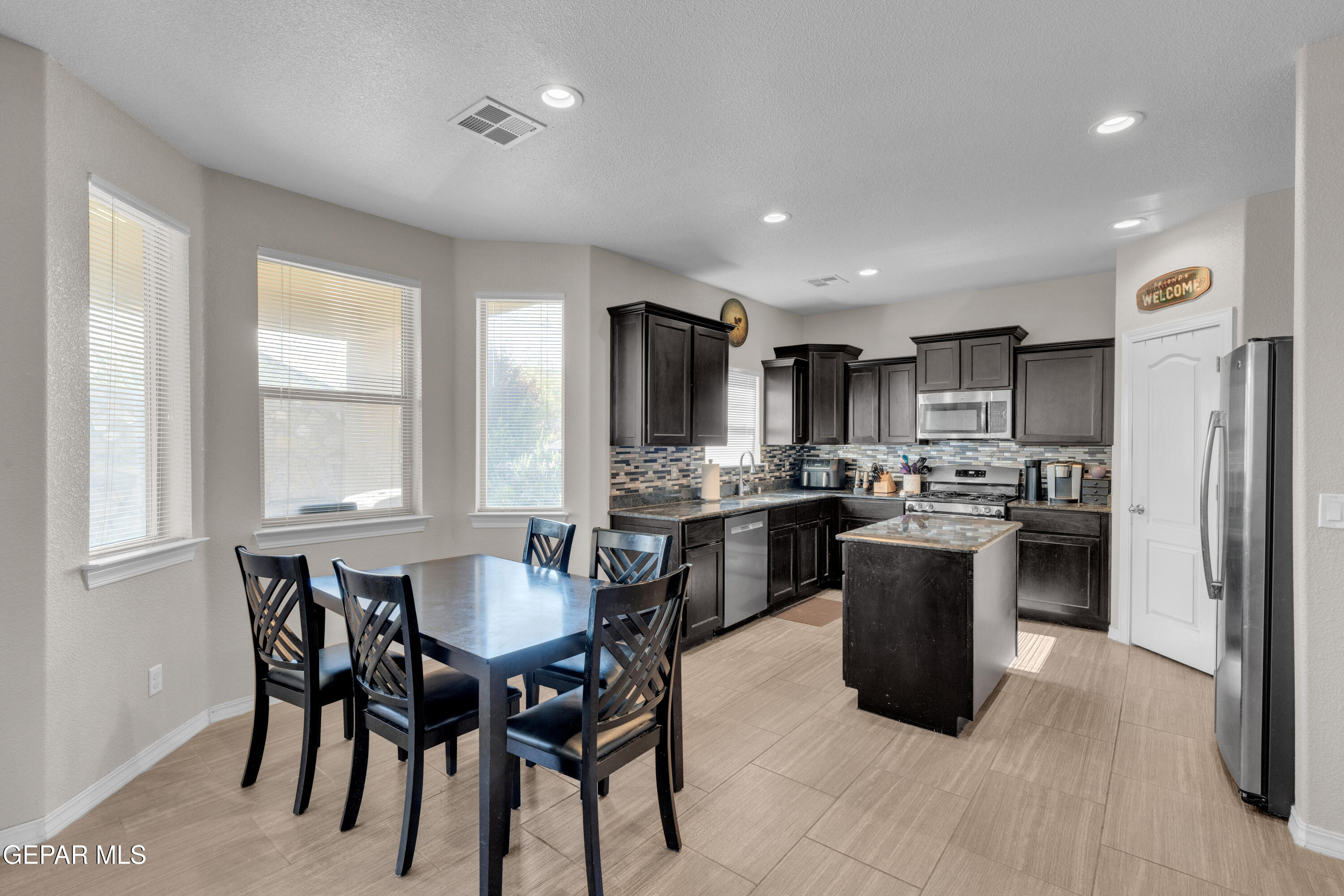 6552 Geyser Drive Property Photo 18