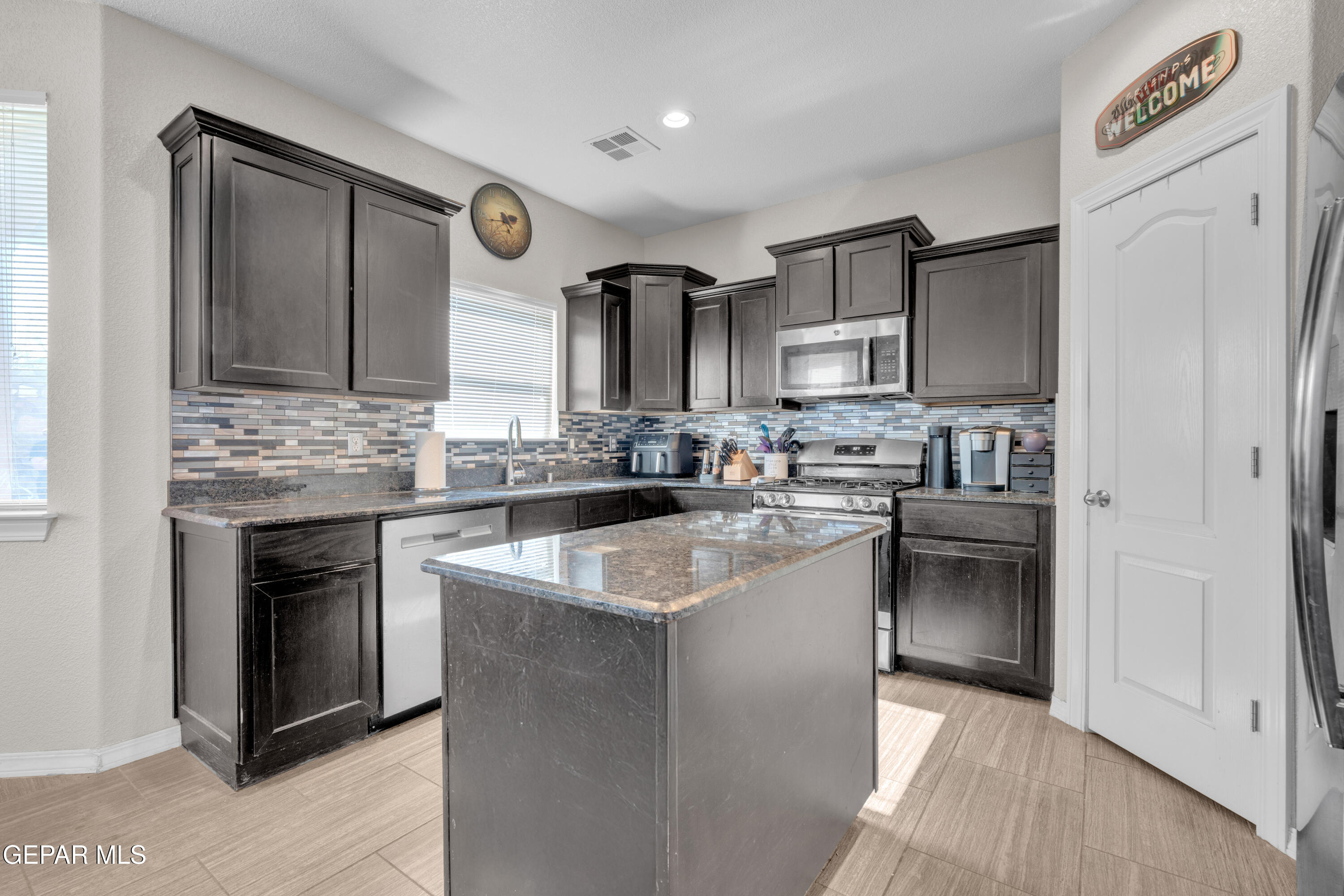 6552 Geyser Drive Property Photo 23