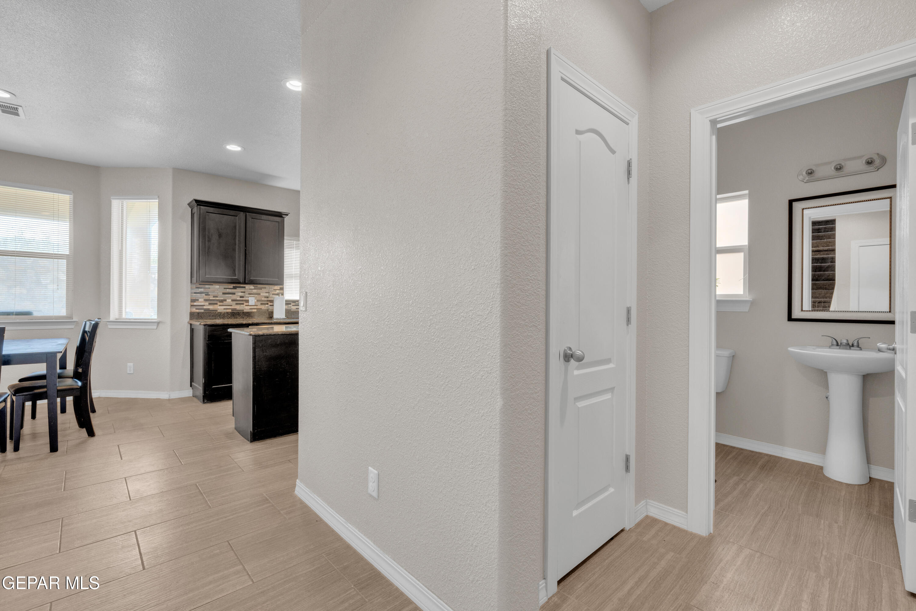 6552 Geyser Drive Property Photo 30