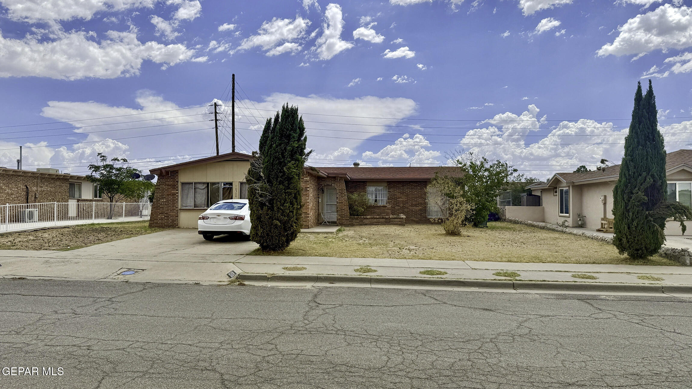 10508 Darin Road Property Photo 1