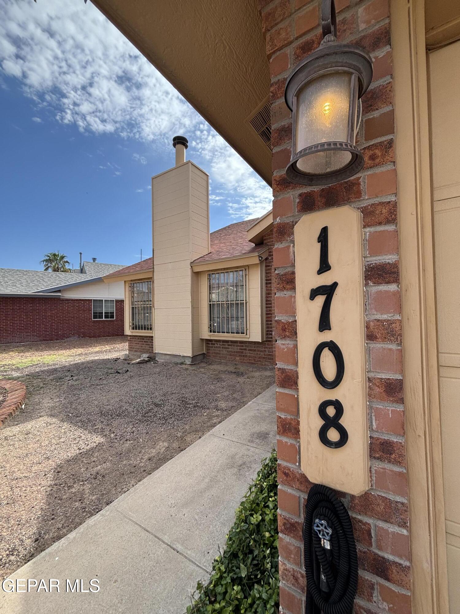 1708 Firehouse Drive Property Photo 1