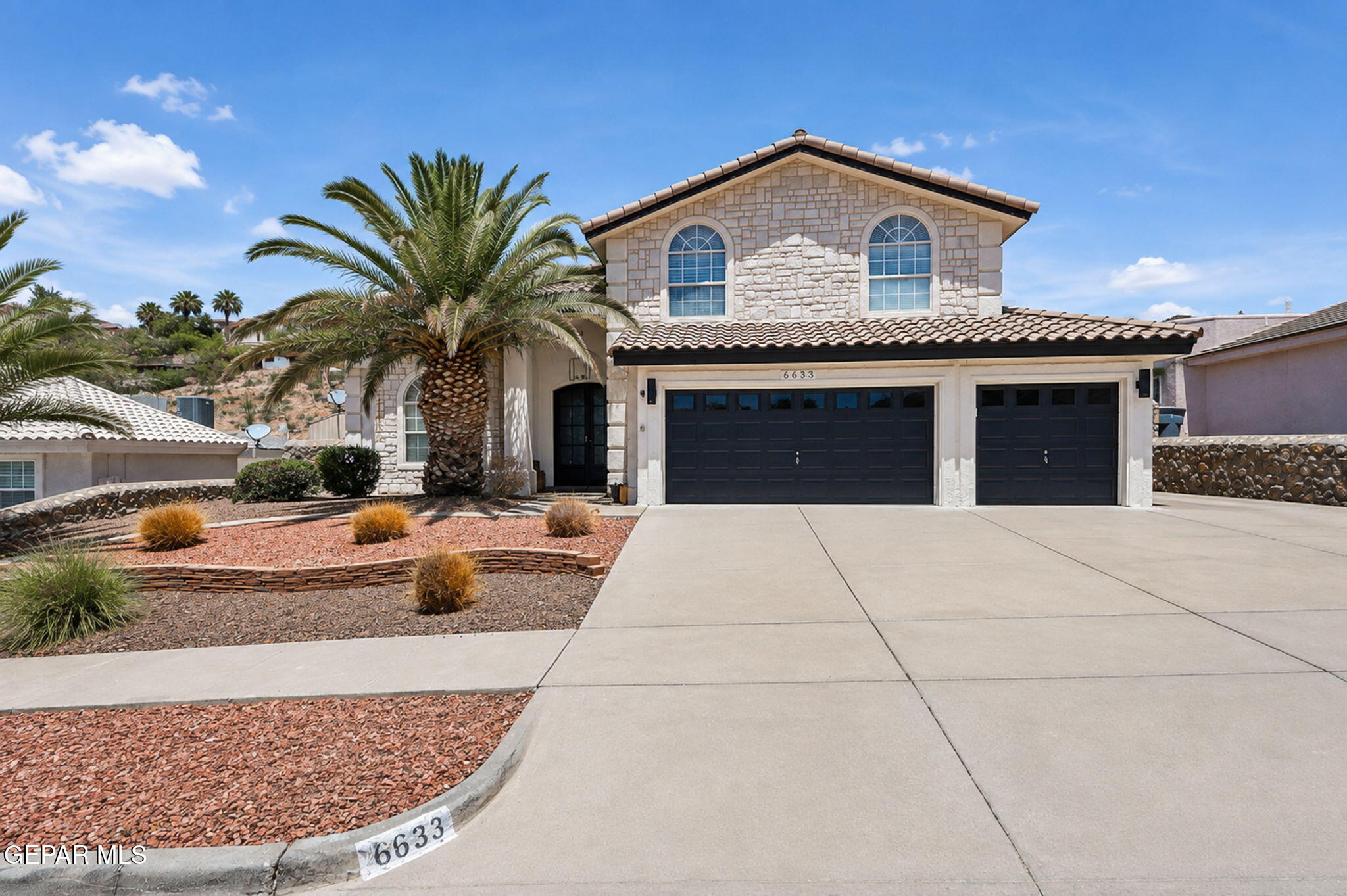 6633 Wind Ridge Drive Property Photo 1