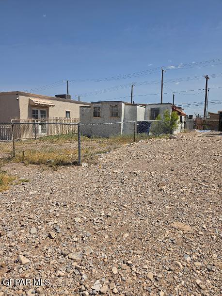 948887 Property Photo 1