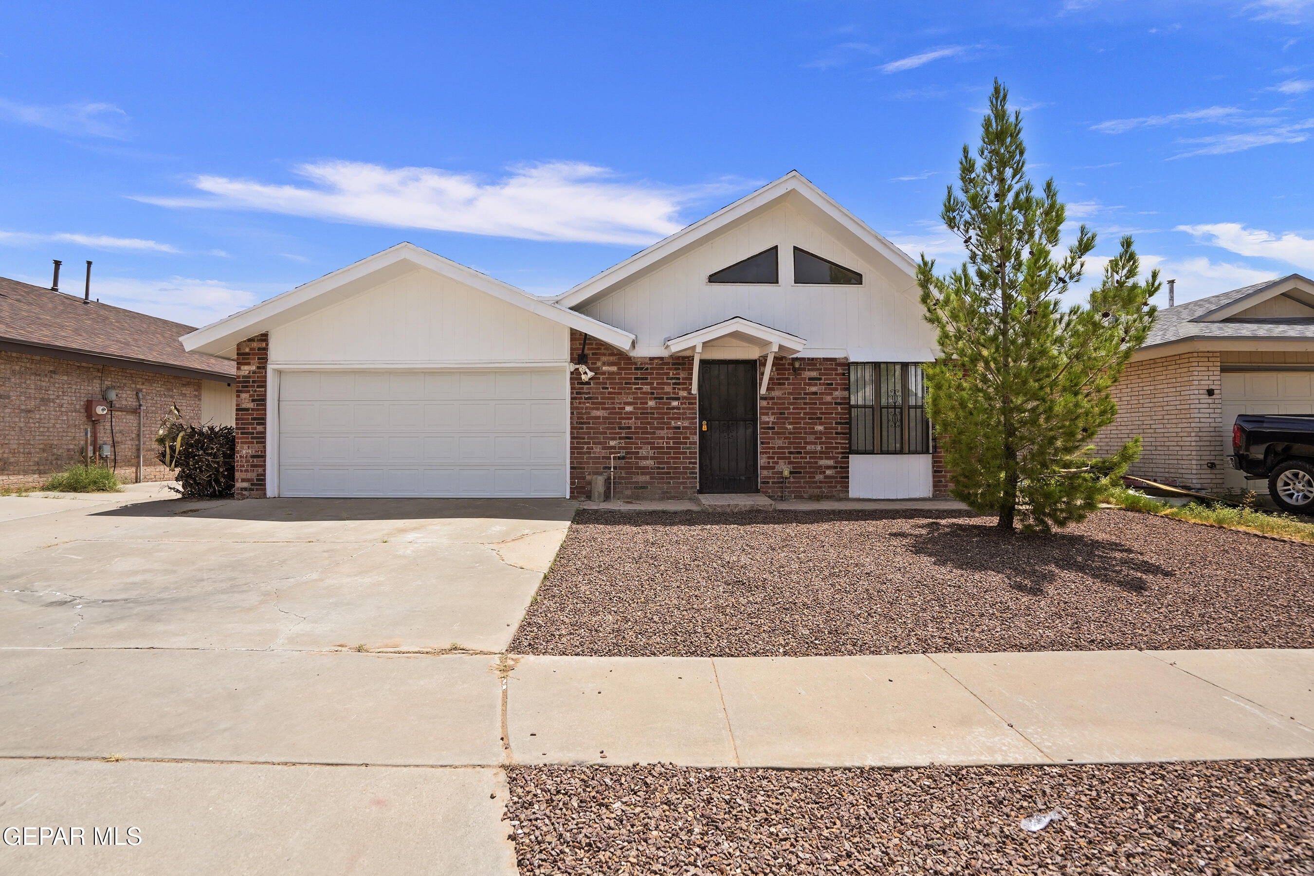 10916 Rogers Hornsby Street Property Photo 1