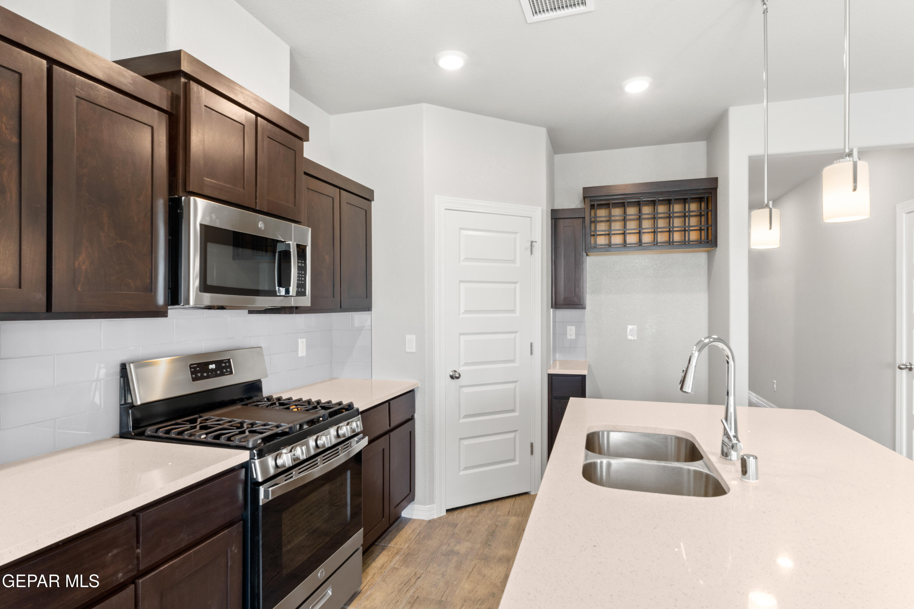548 Paseo Campanero Street Property Photo 10