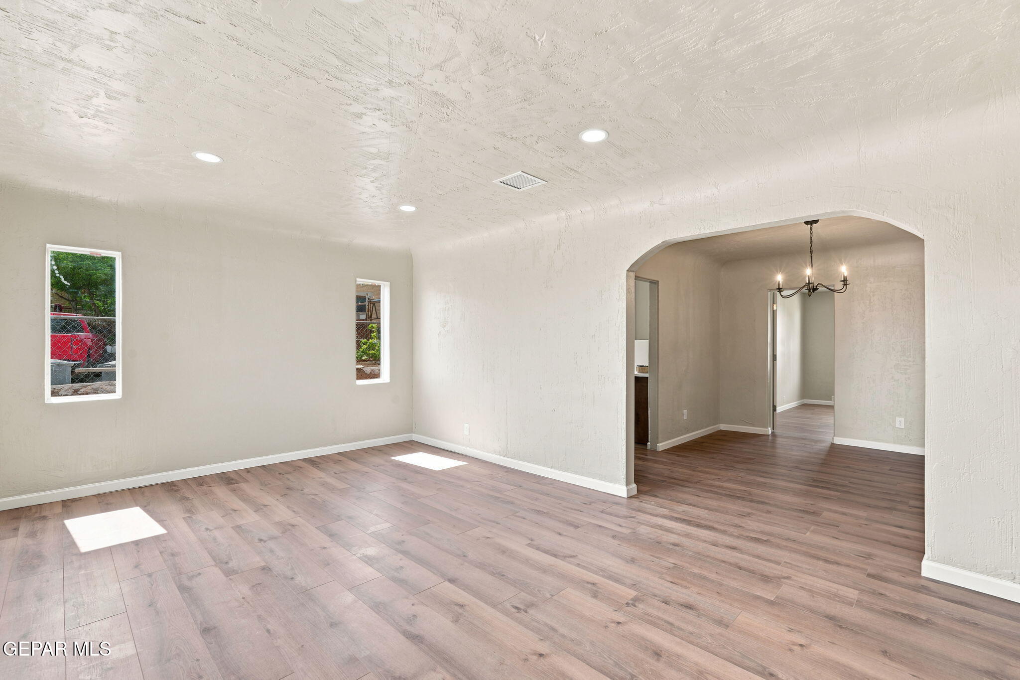 3019 Fort Boulevard Property Photo 15