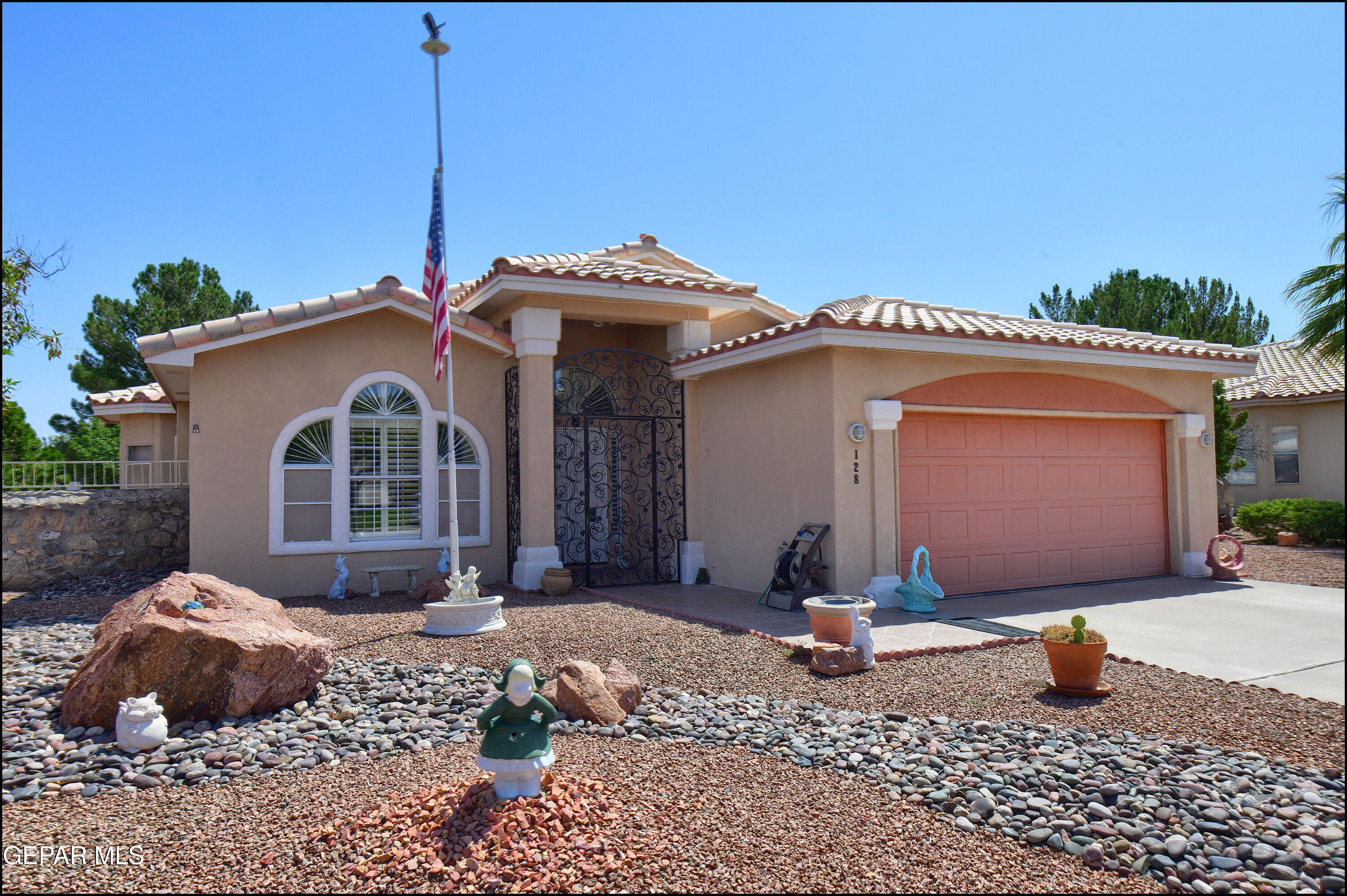 128 Dream Spirit Drive Property Photo 1