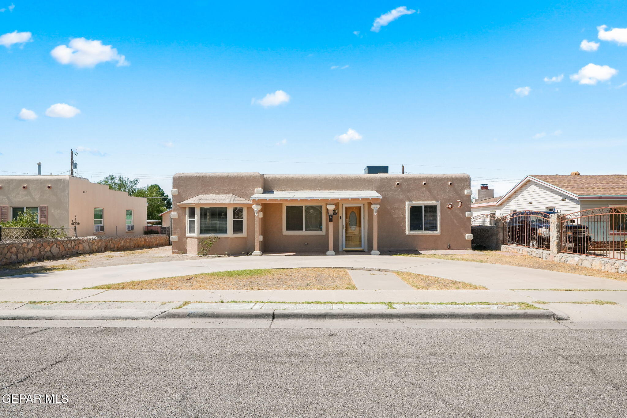 7806 Taxco Drive Property Photo 1