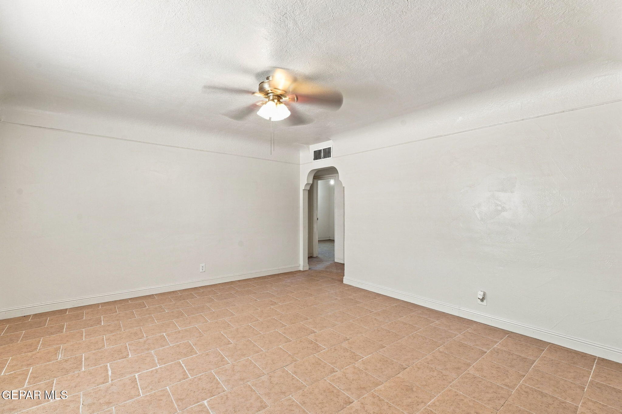 3110 Van Buren Avenue Property Photo 9