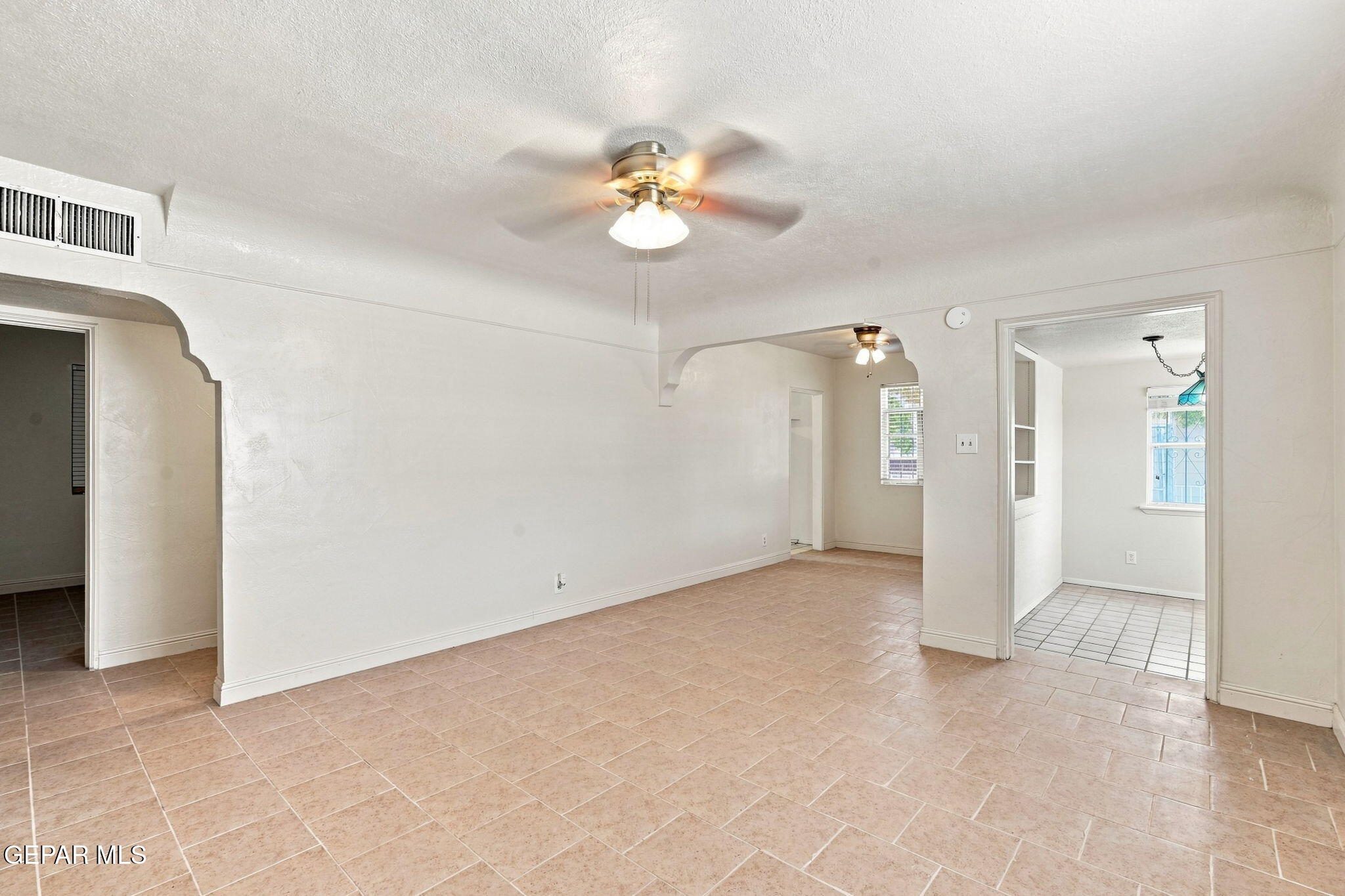 3110 Van Buren Avenue Property Photo 11
