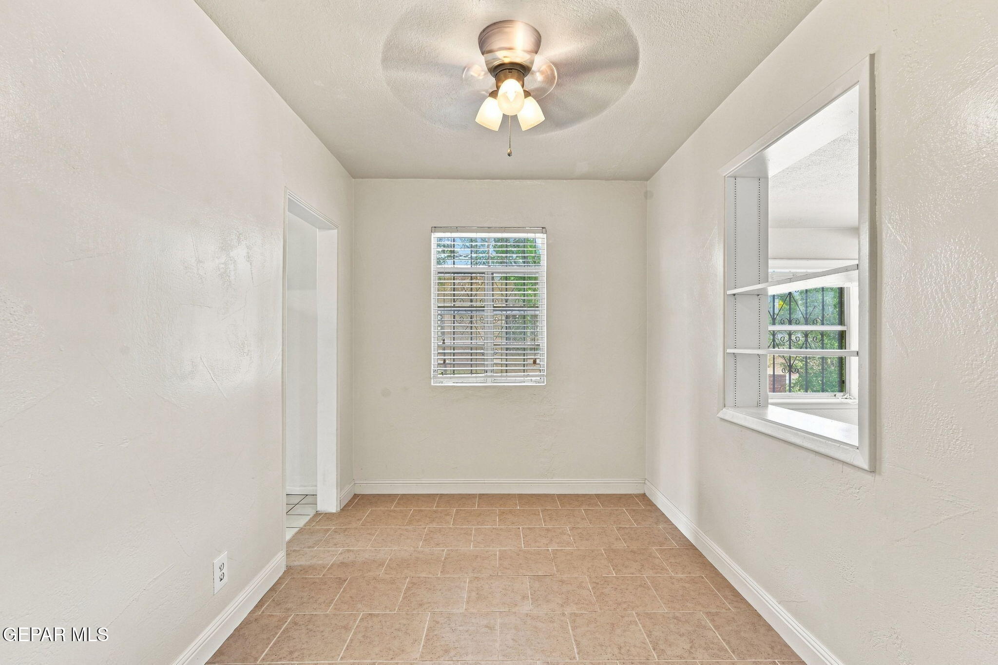 3110 Van Buren Avenue Property Photo 13