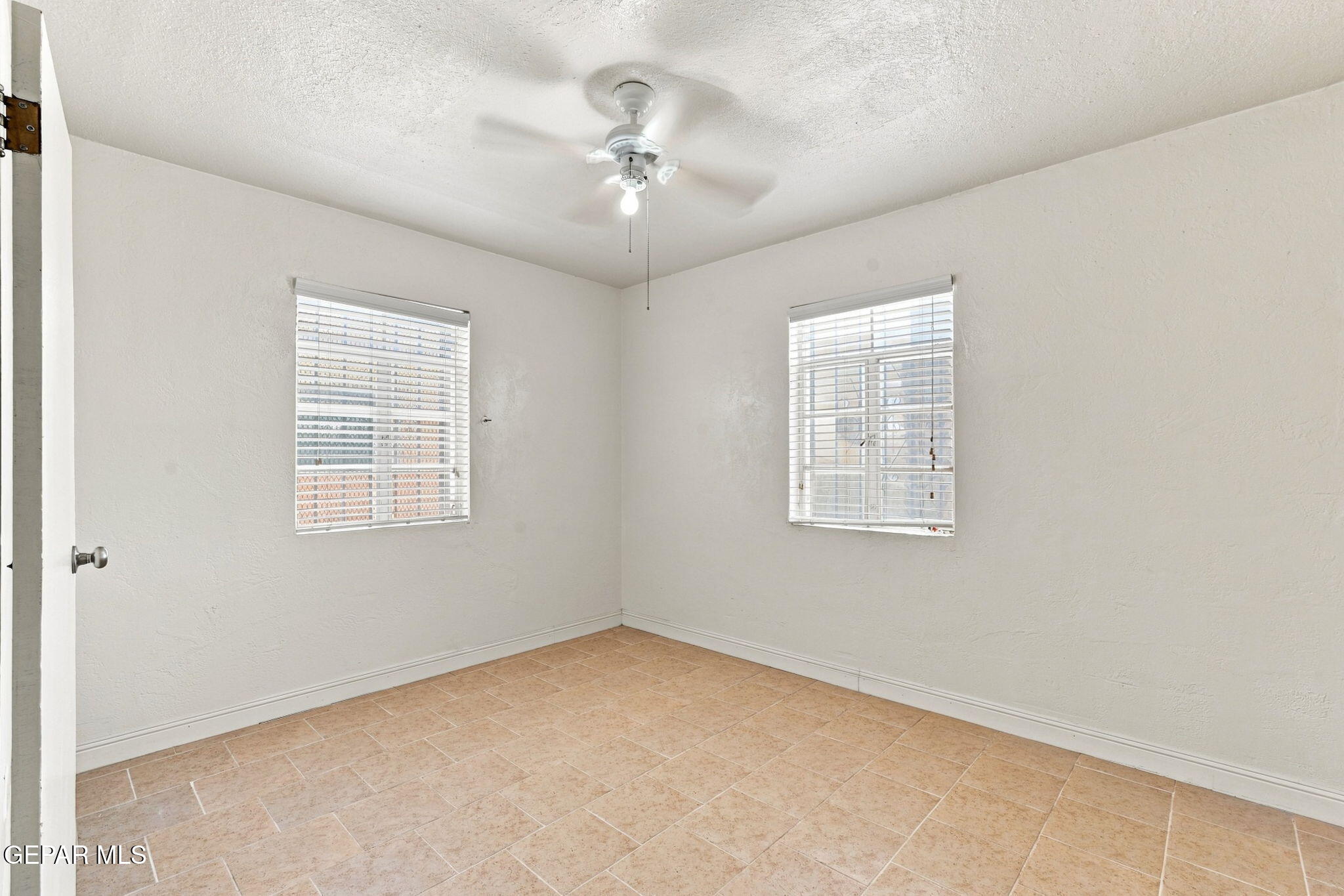 3110 Van Buren Avenue Property Photo 22