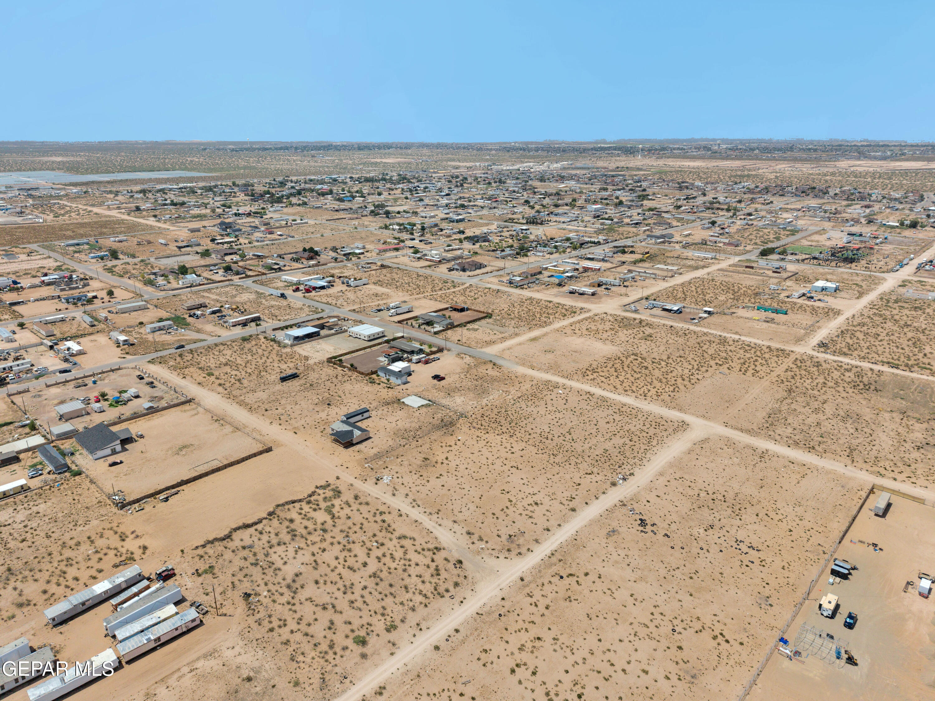 949172 Property Photo 2