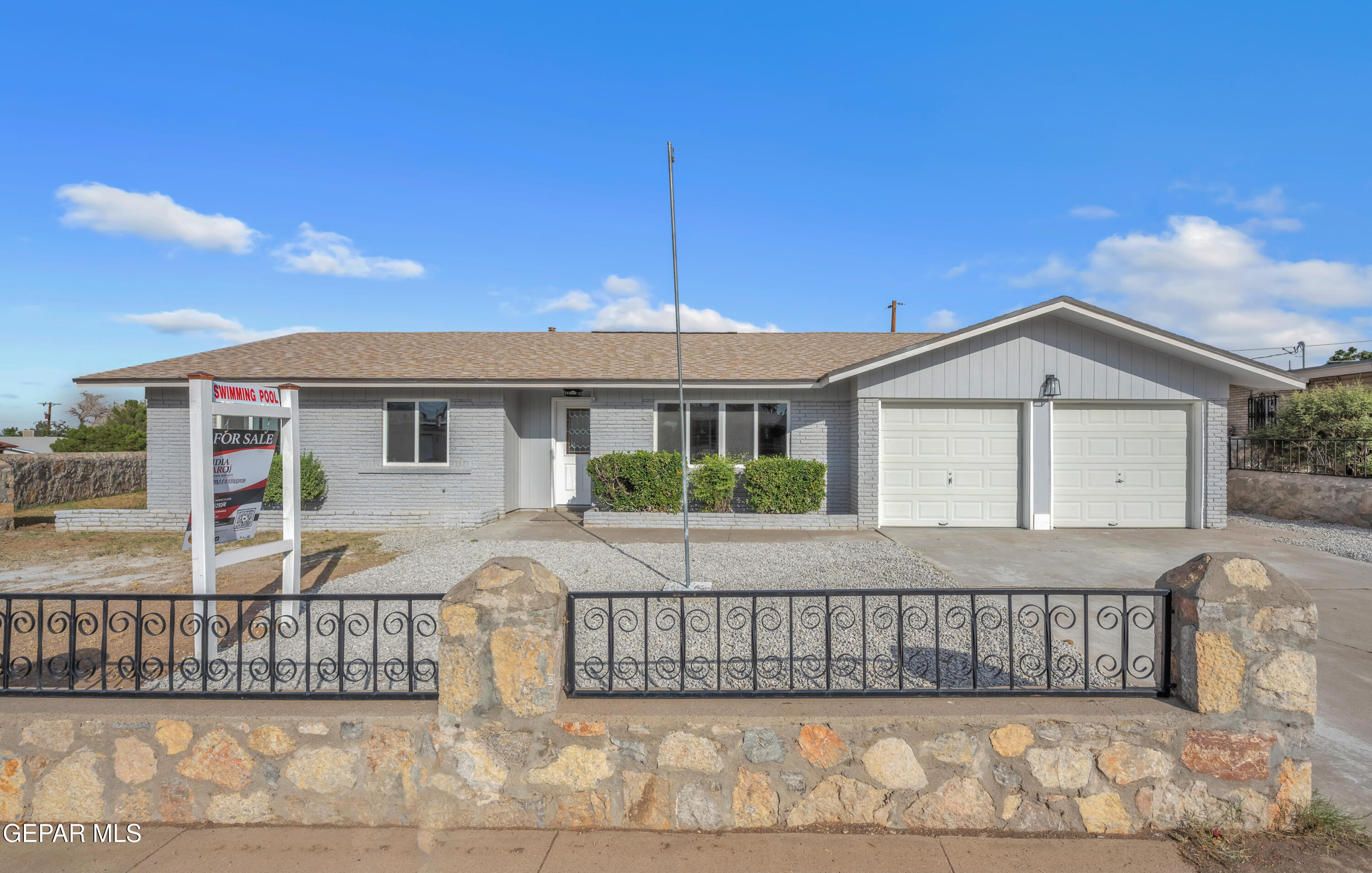 10220 Bon Aire Drive Property Photo 1
