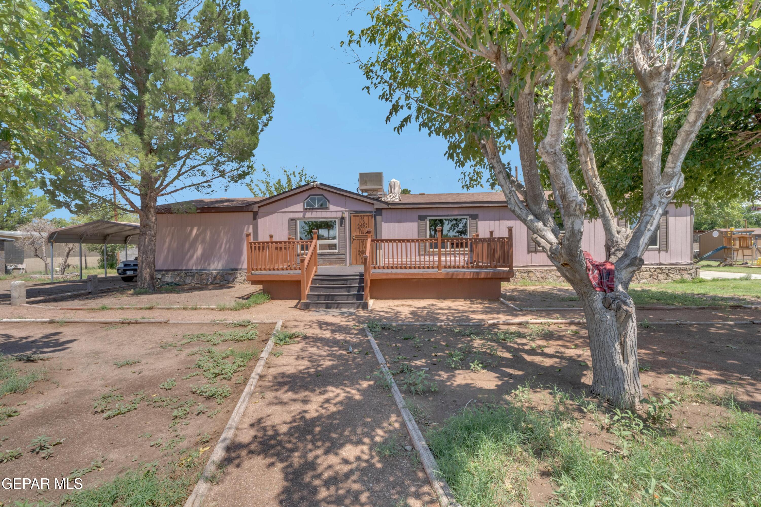 413 Arvana Court Property Photo 1