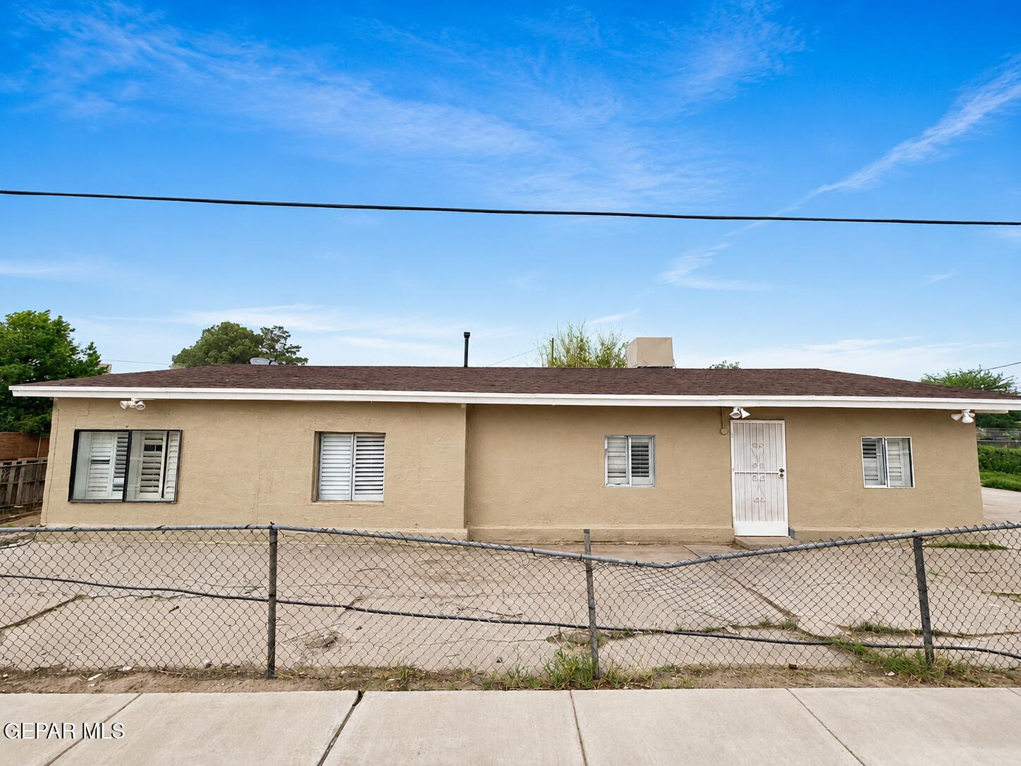 305 Mccune Road Property Photo 1